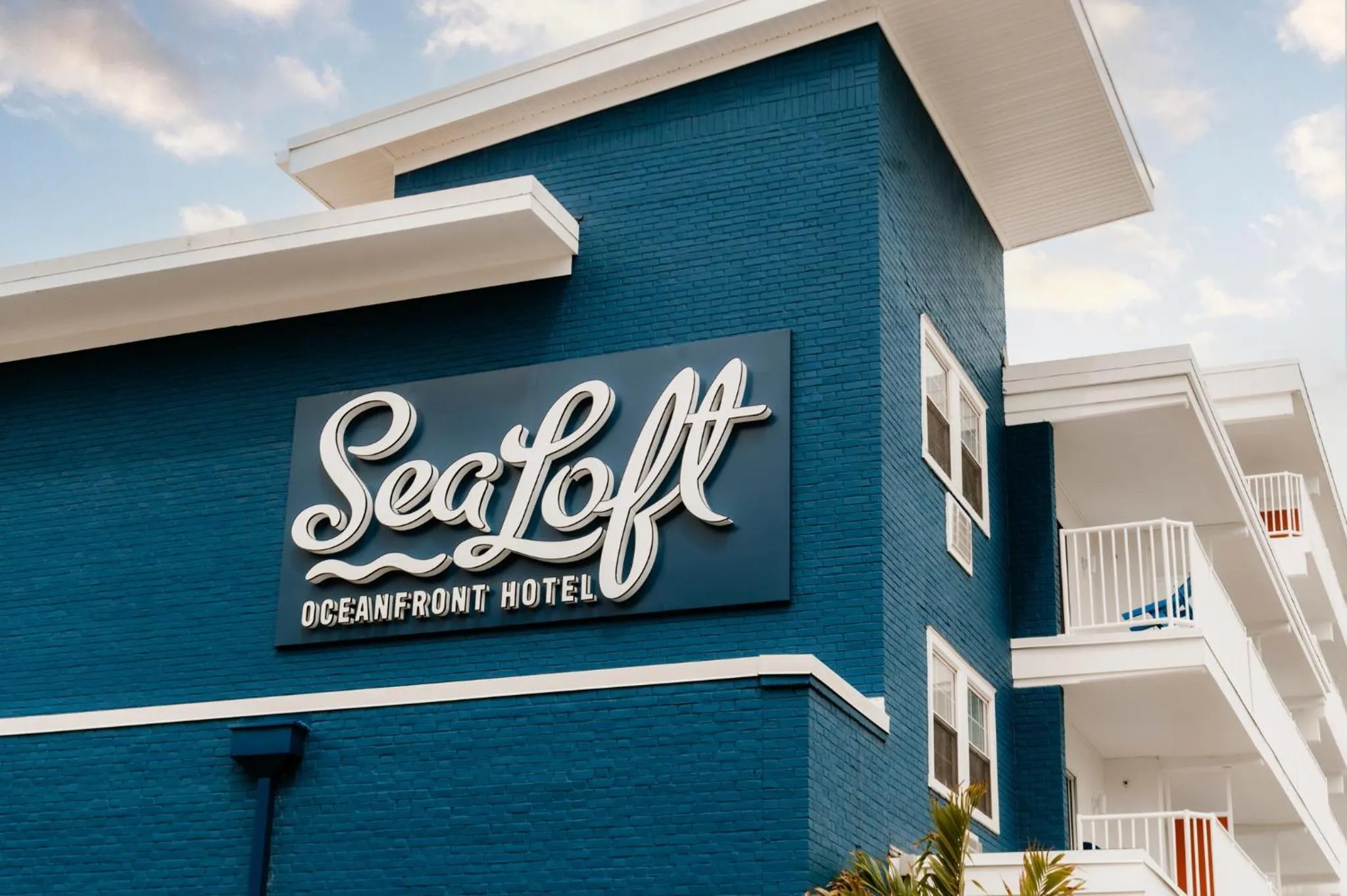 Property building in SeaLoft Oceanfront Hotel