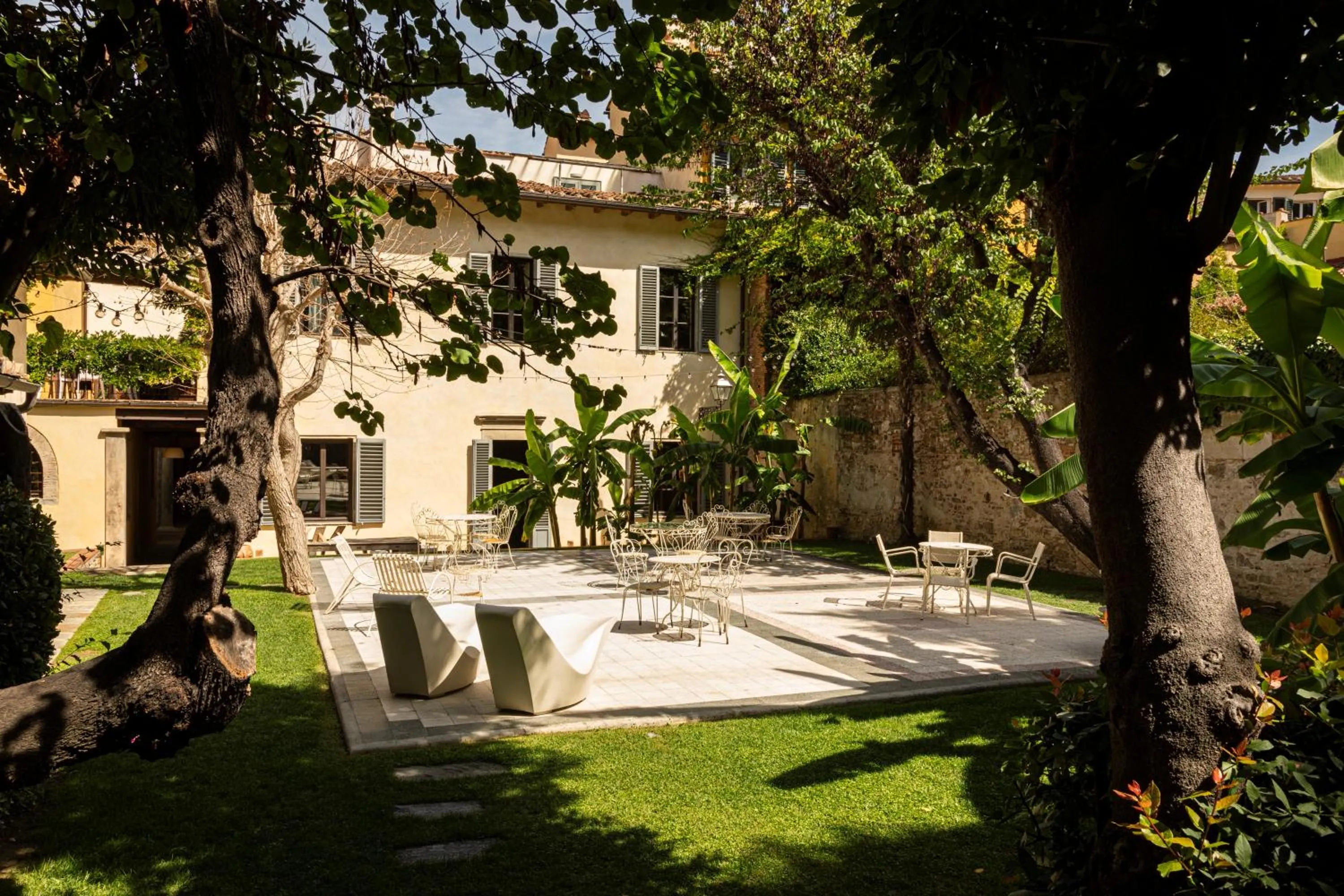 Property building in Numa Florence Palazzo San Niccolò