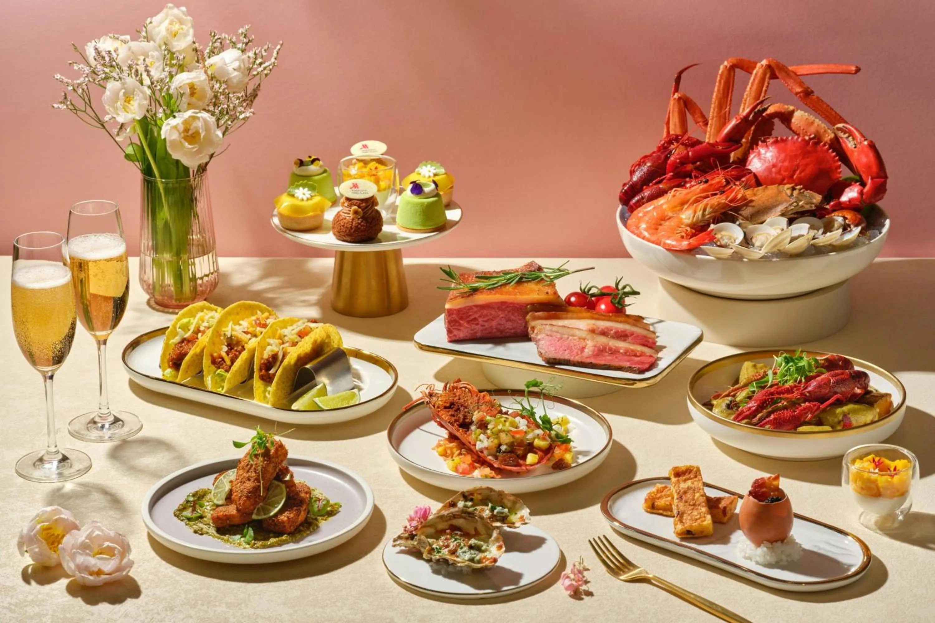 Restaurant/places to eat in Singapore Marriott Tang Plaza Hotel