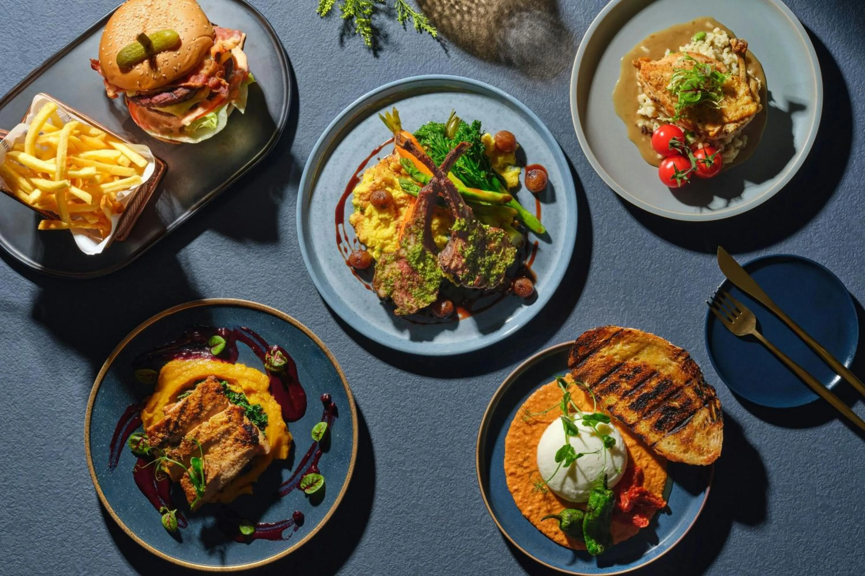 Restaurant/places to eat in Singapore Marriott Tang Plaza Hotel