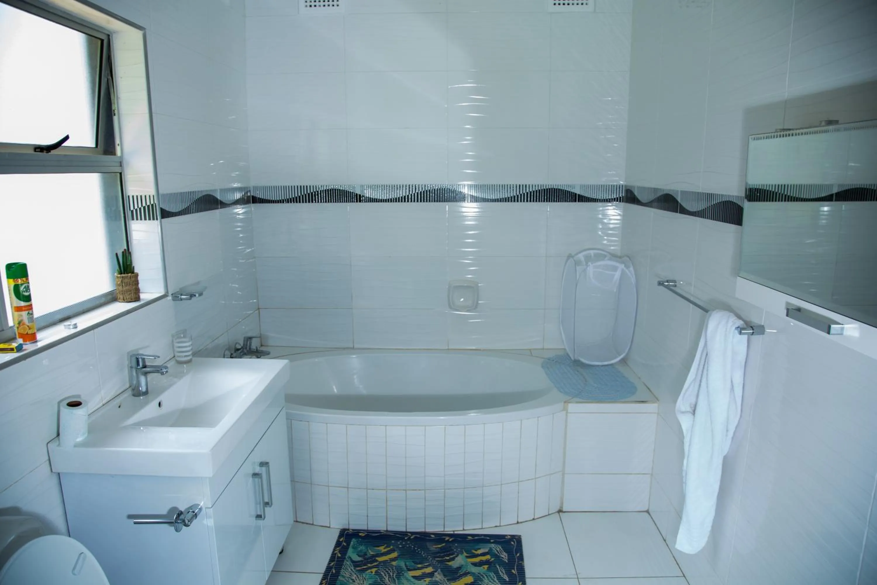 Shower in Mt Pleasant Bed and Breakfast Ltd