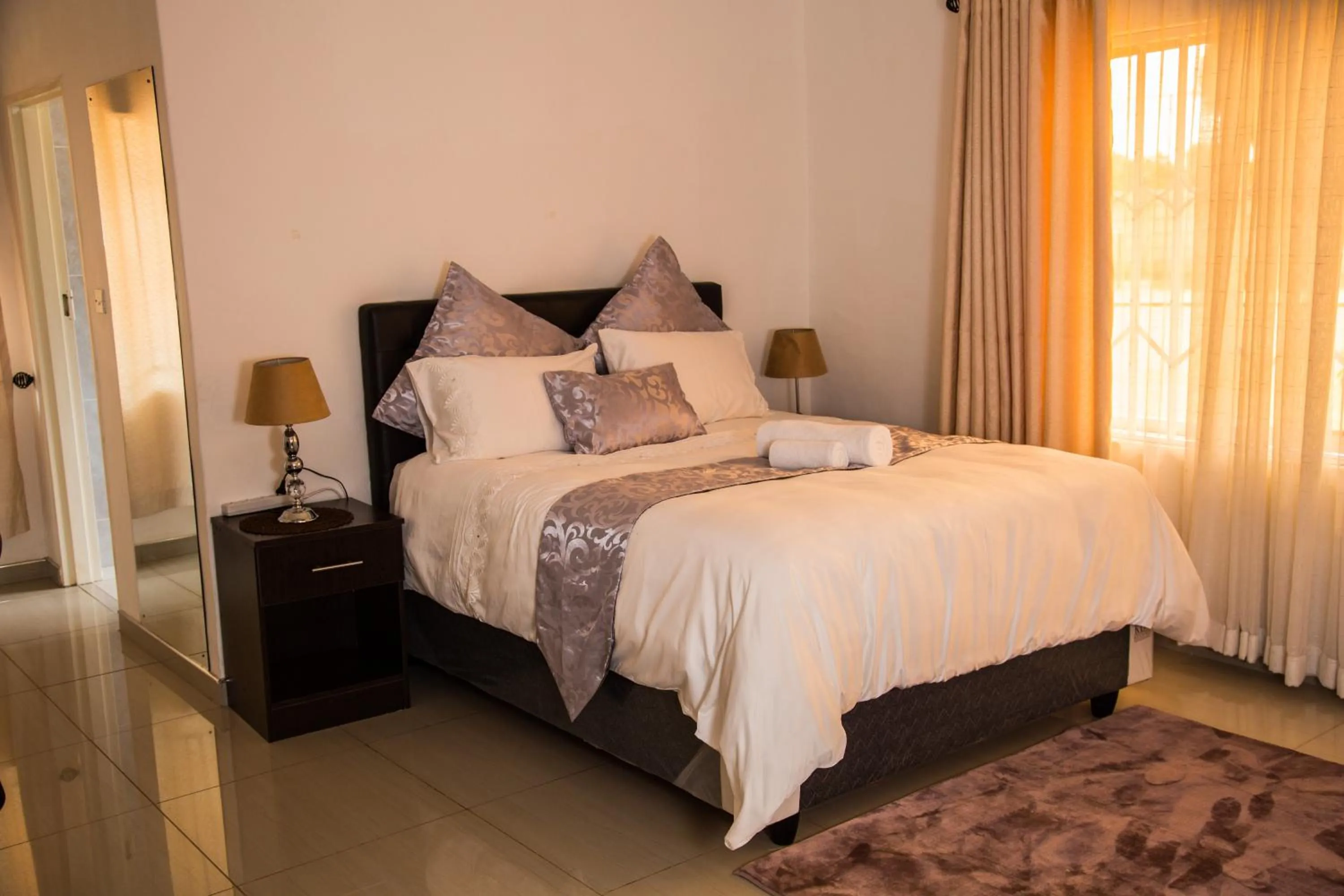 Bed in Mt Pleasant Bed and Breakfast Ltd