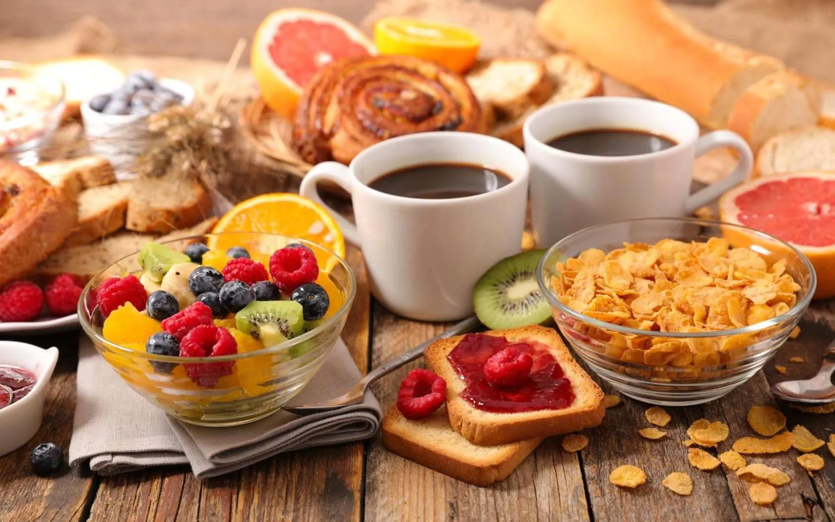 Continental breakfast in Tavira Terrace