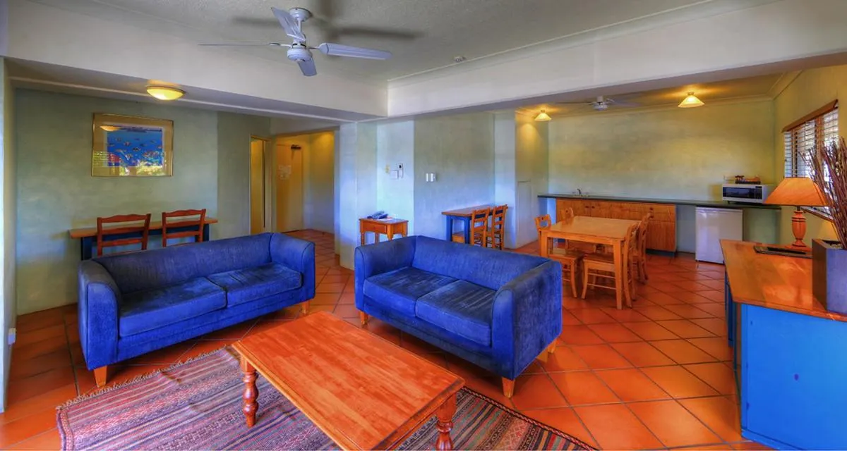 Living room in Sovereign Resort Hotel