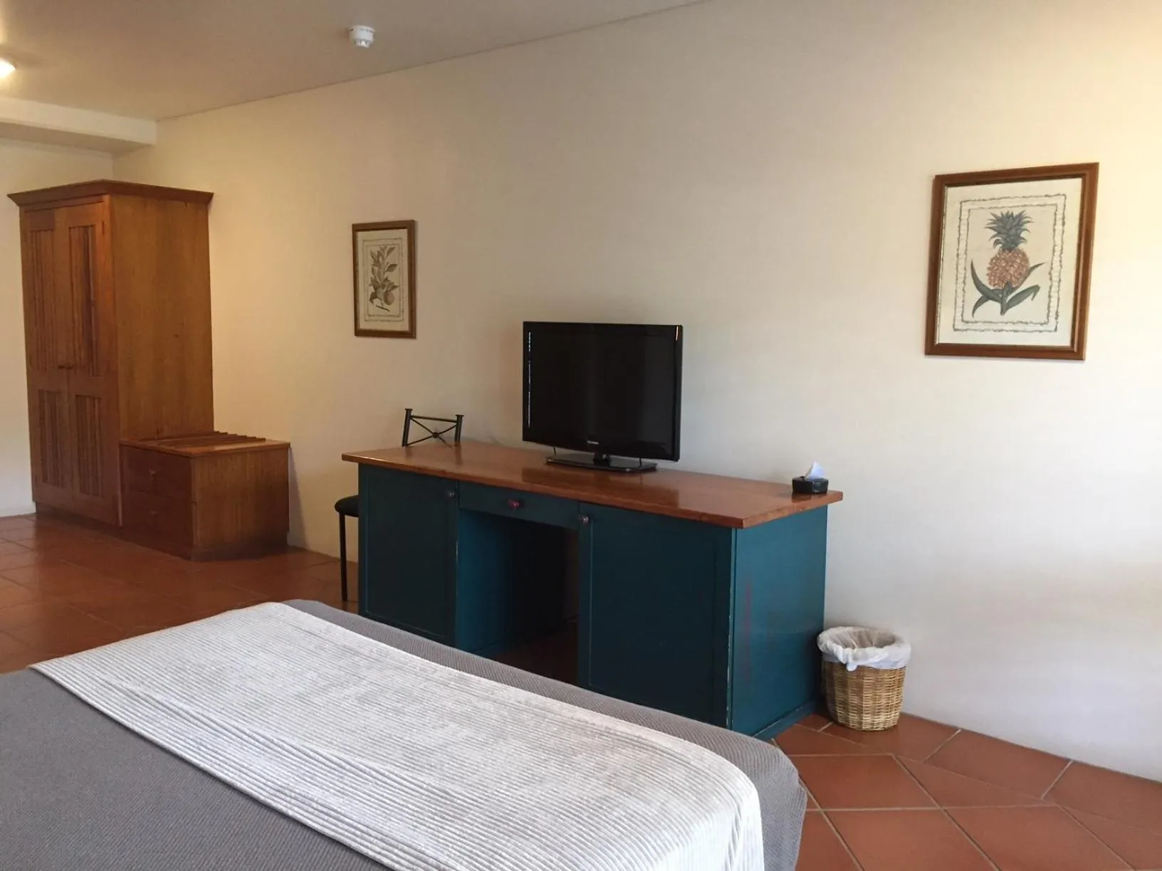 Bed in Sovereign Resort Hotel