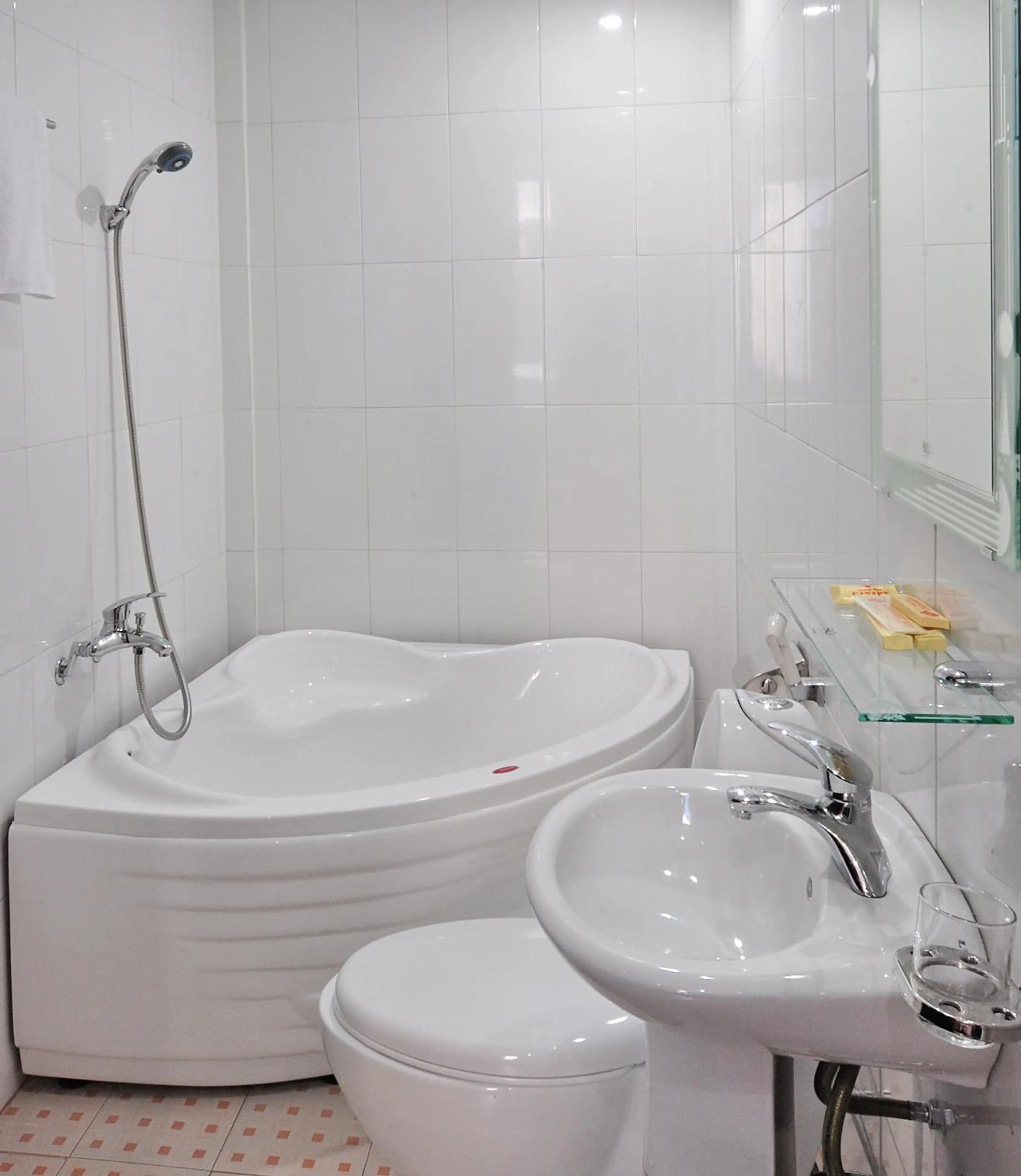 Bathroom in Canary Hotel Hue
