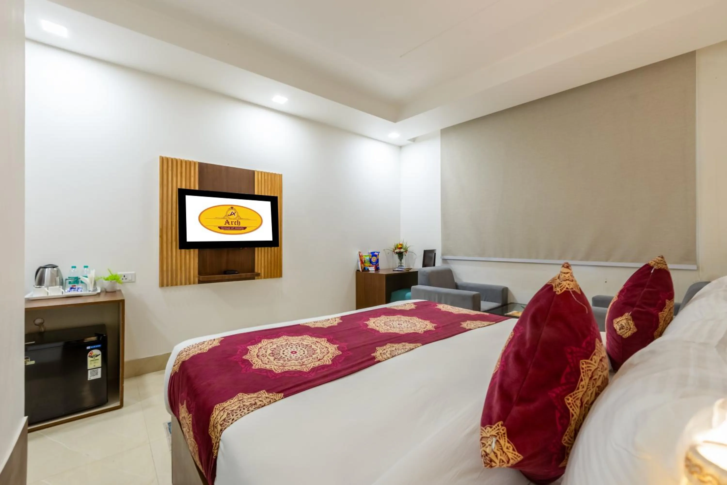 Bed in Arch - Near Aerocity New Delhi