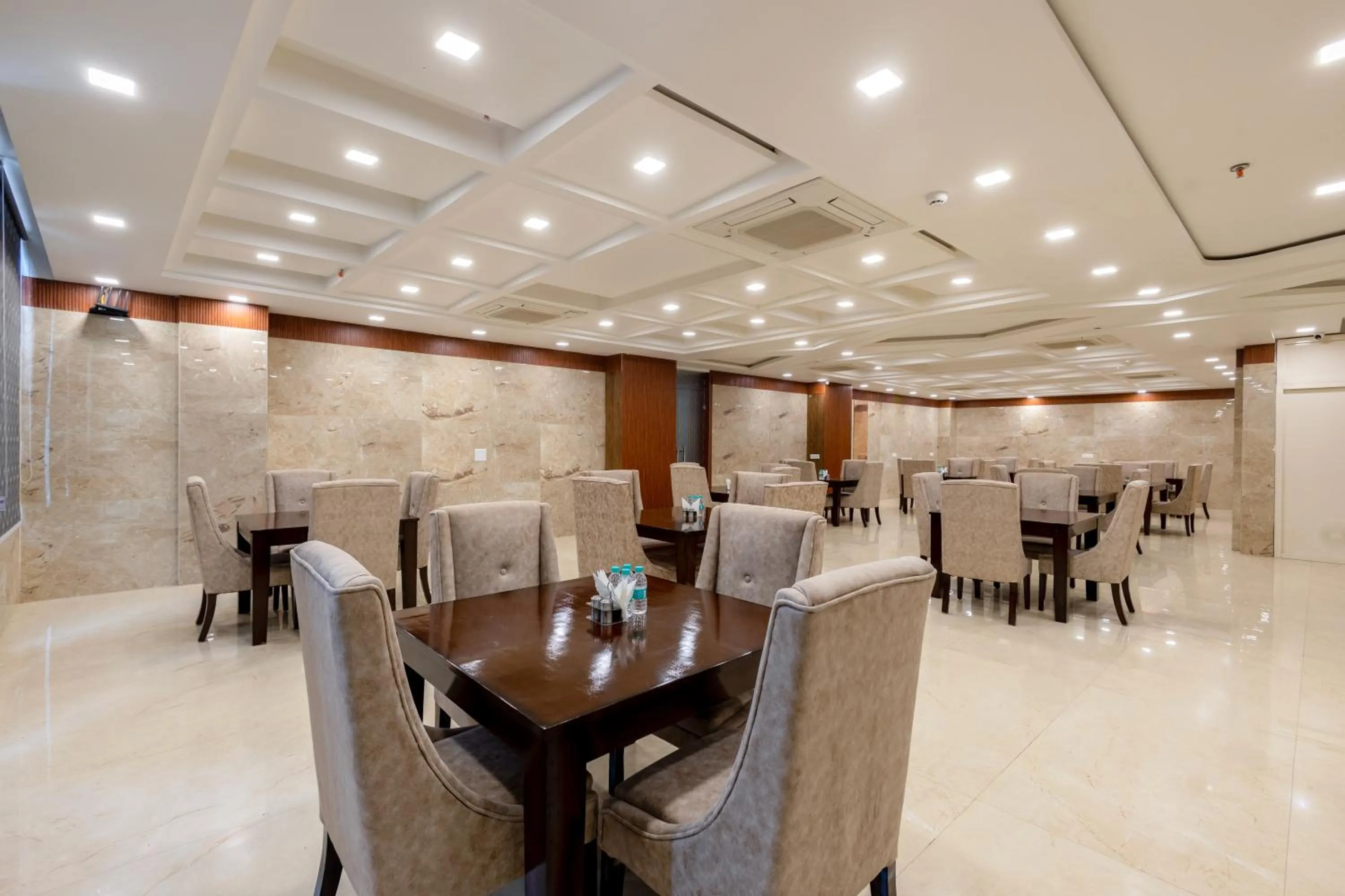 Banquet/Function facilities in Arch - Near Aerocity New Delhi