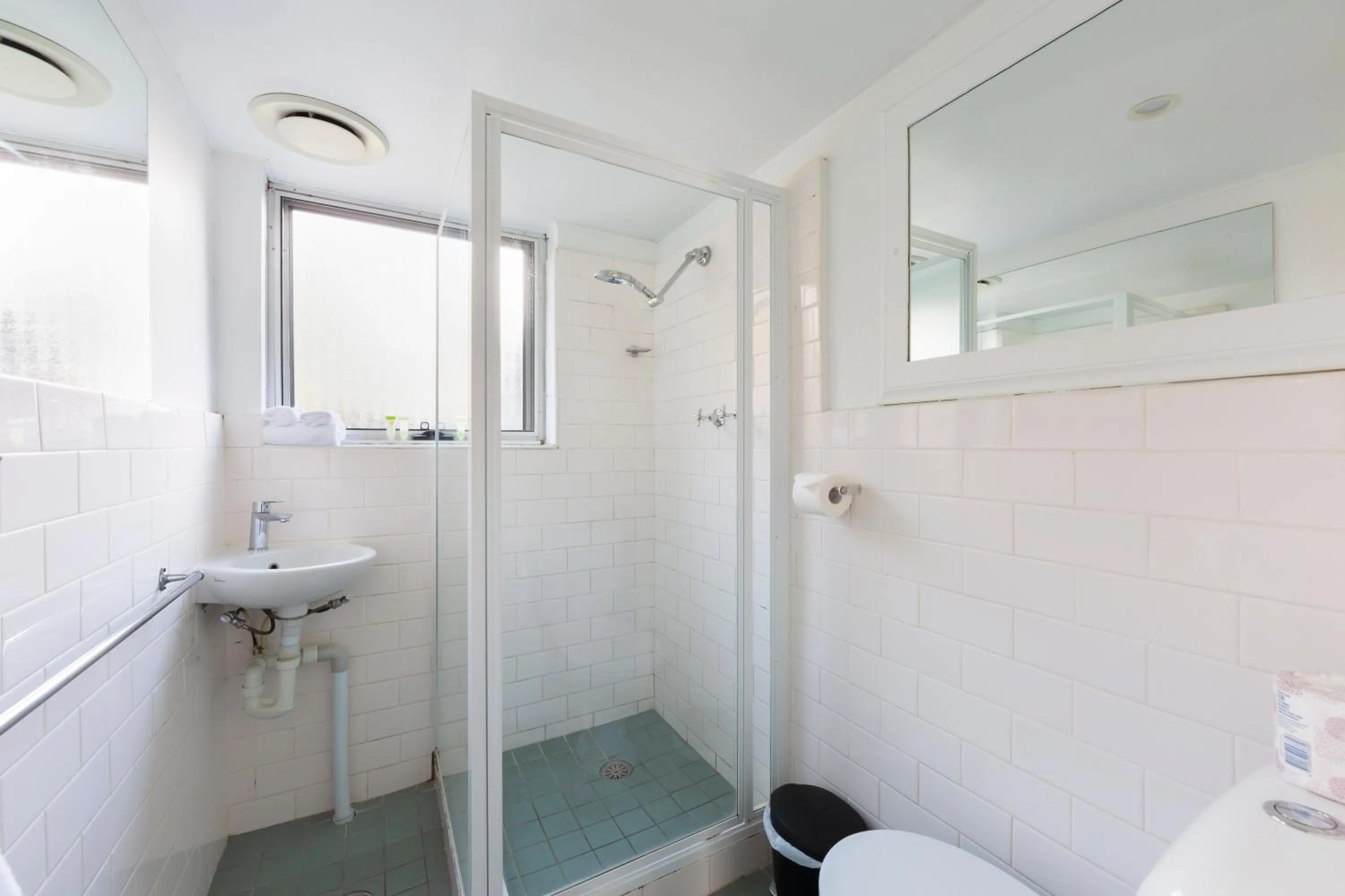 Bathroom in Forrest Hotel & Apartments