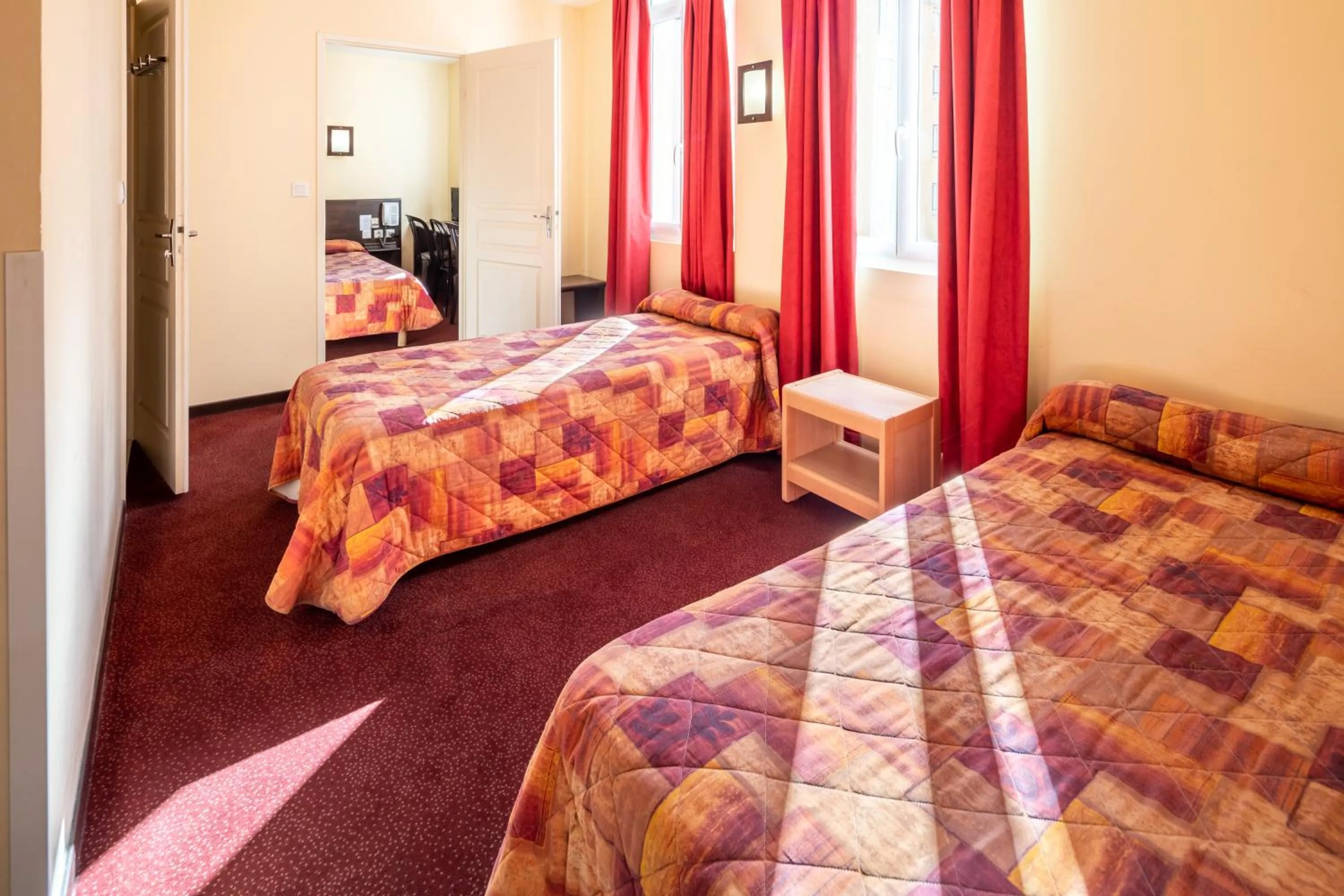 Bedroom, Bed in Hôtel Estival Arriel