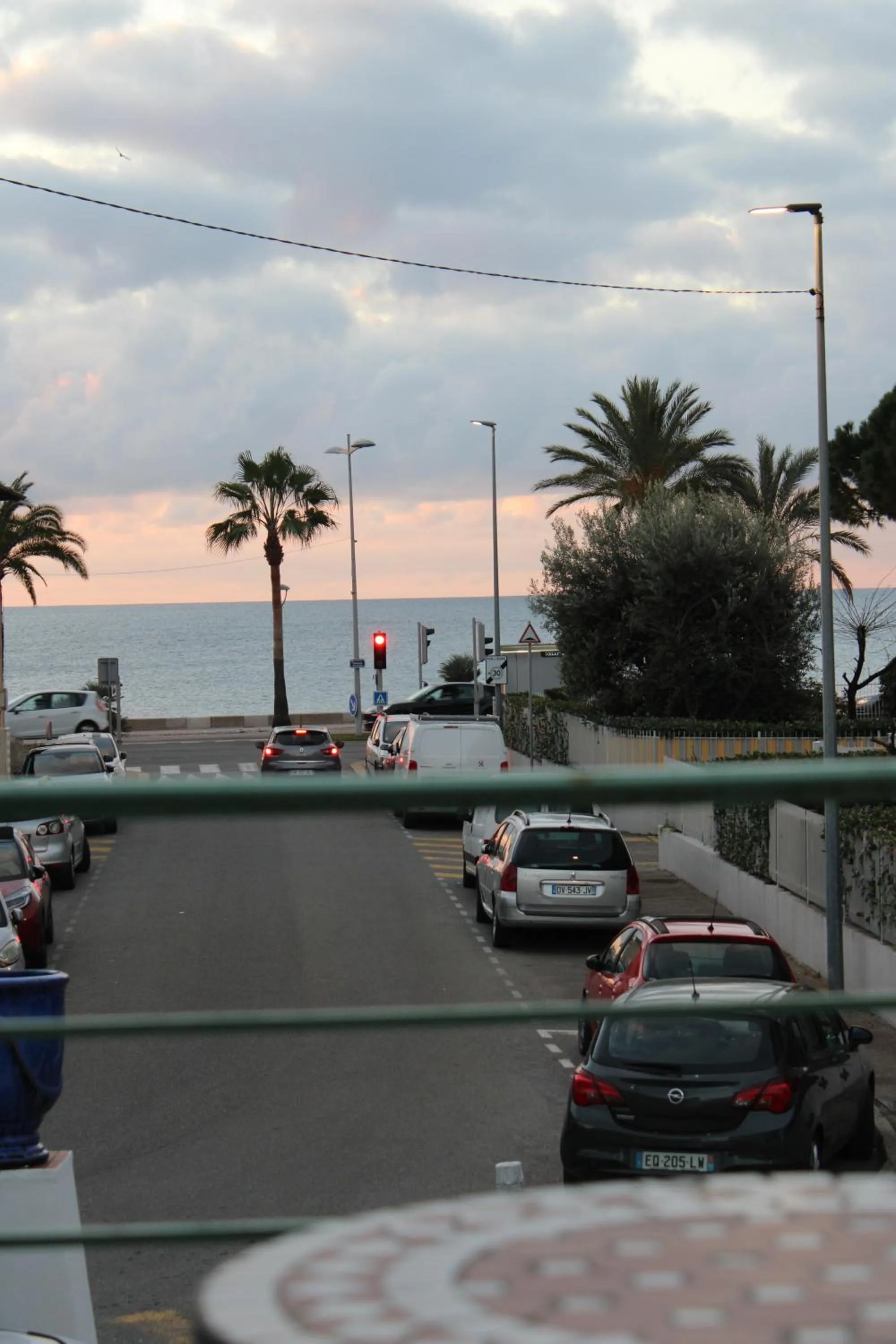 Patio in Hôtel La Villa des Oliviers