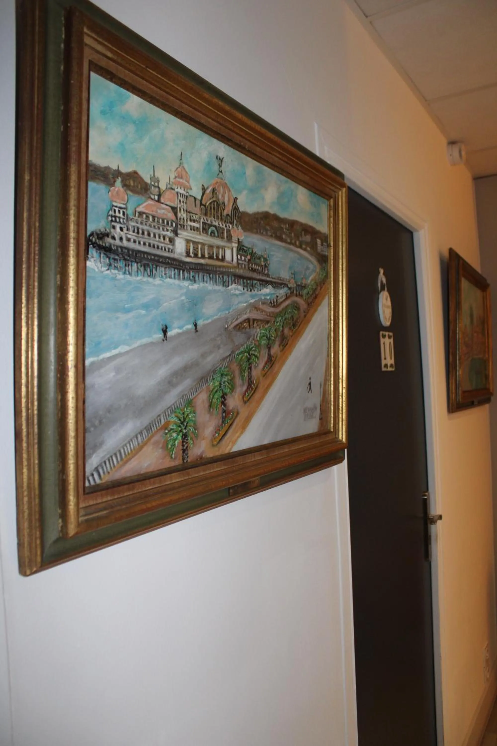 Decorative detail in Hôtel La Villa des Oliviers