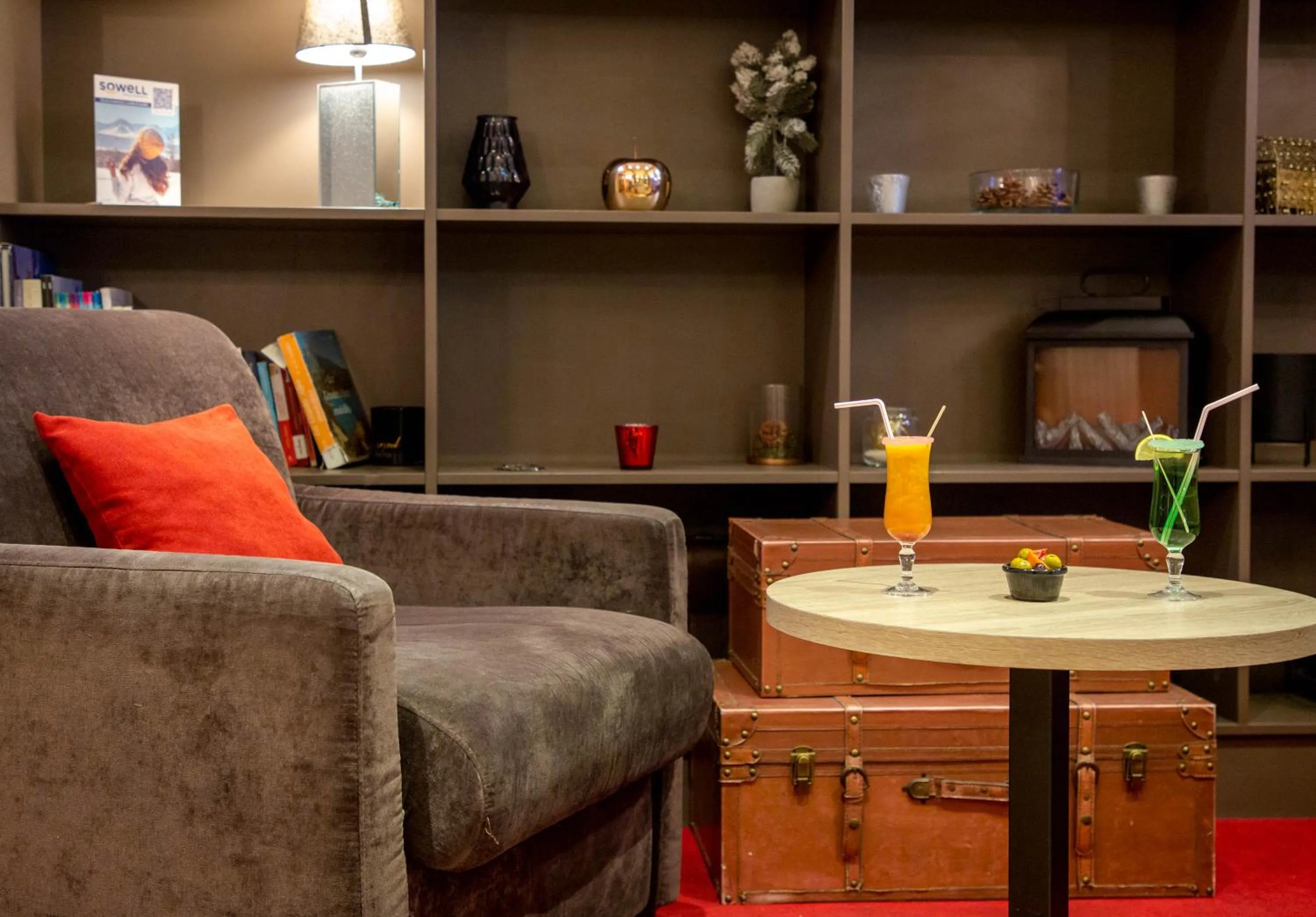 Living room in SOWELL HOTELS Le Parc & Spa