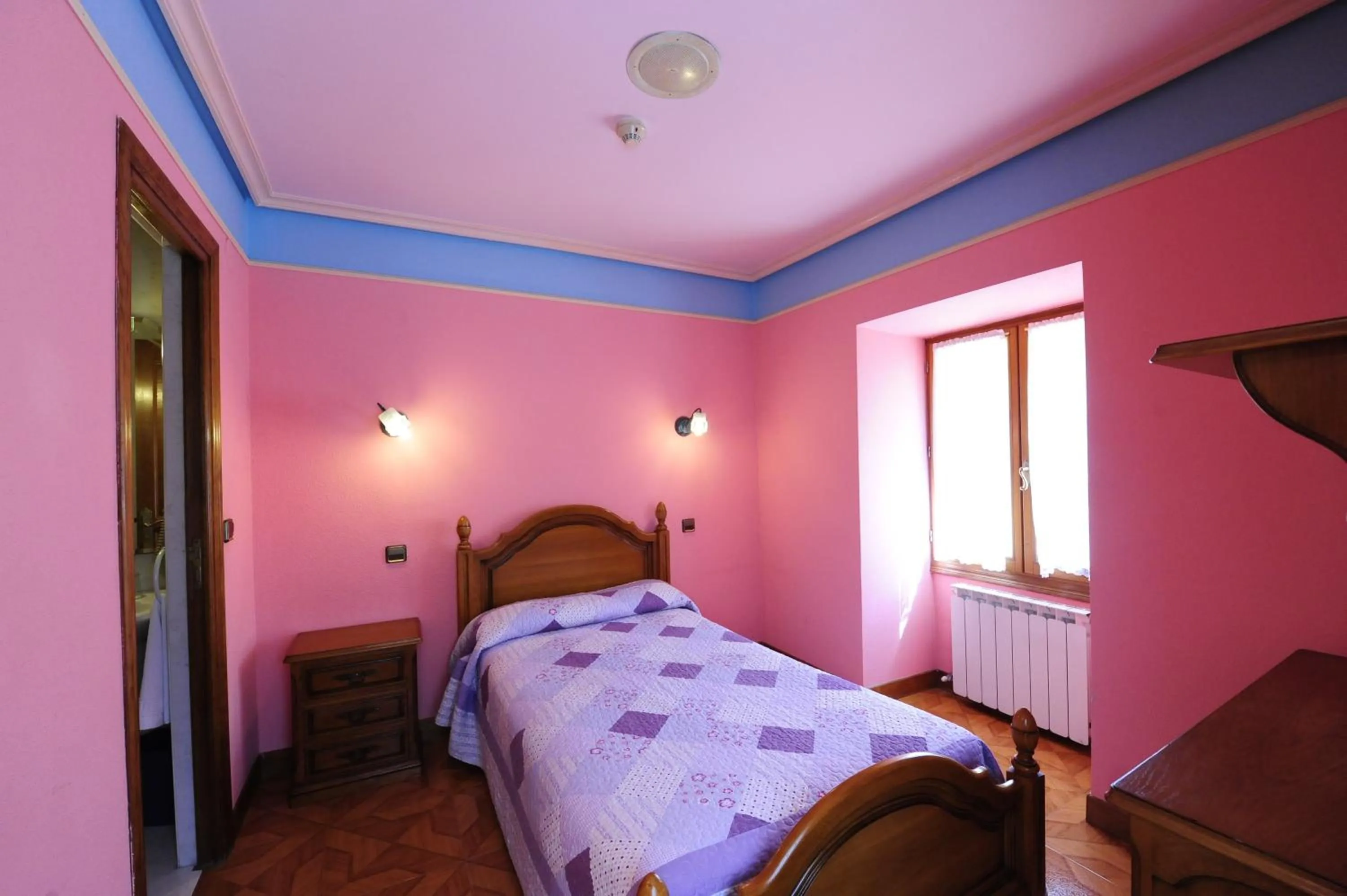 Photo of the whole room, Bed in Hotel Rural Bereau