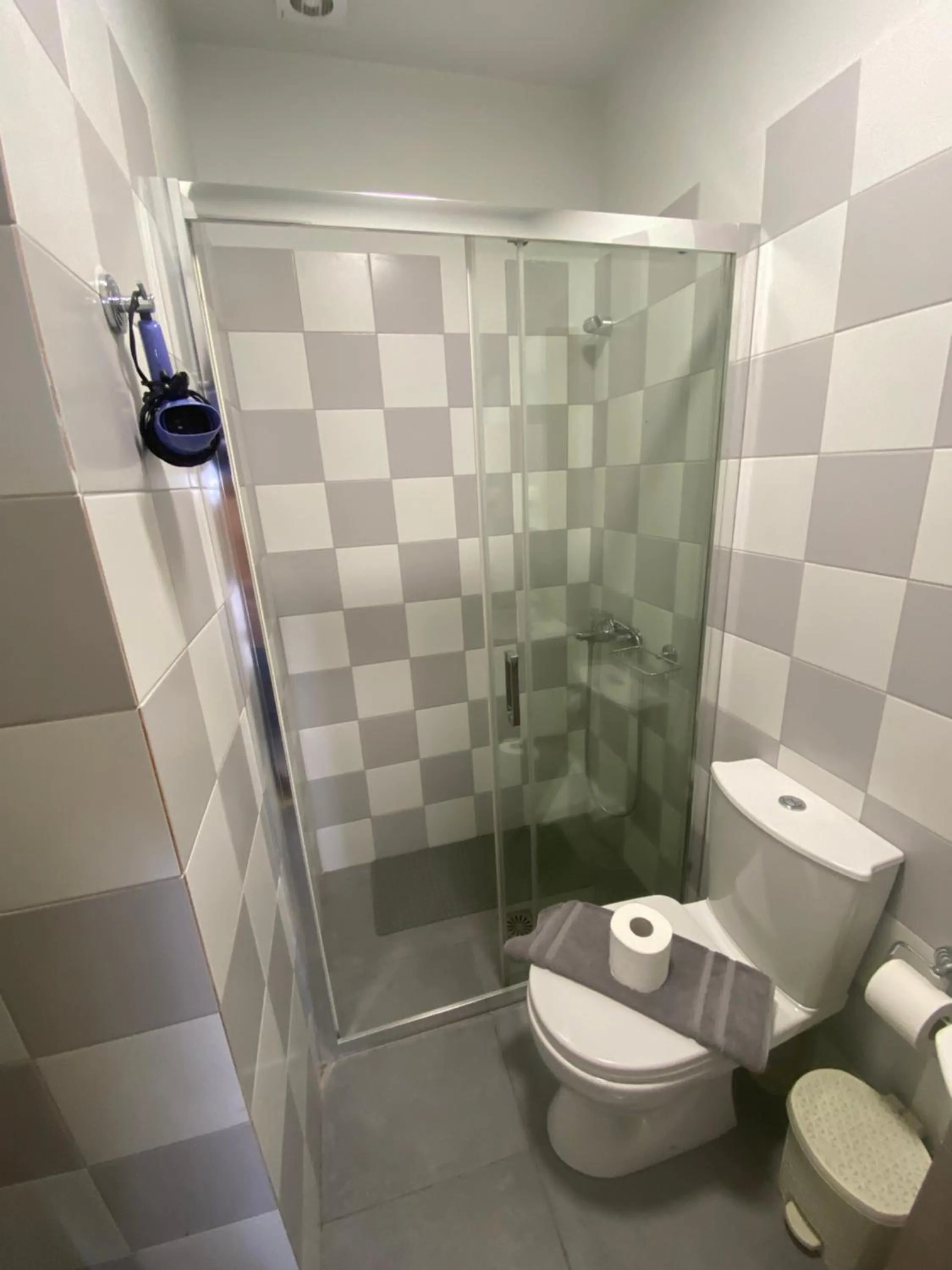 Shower in Corali