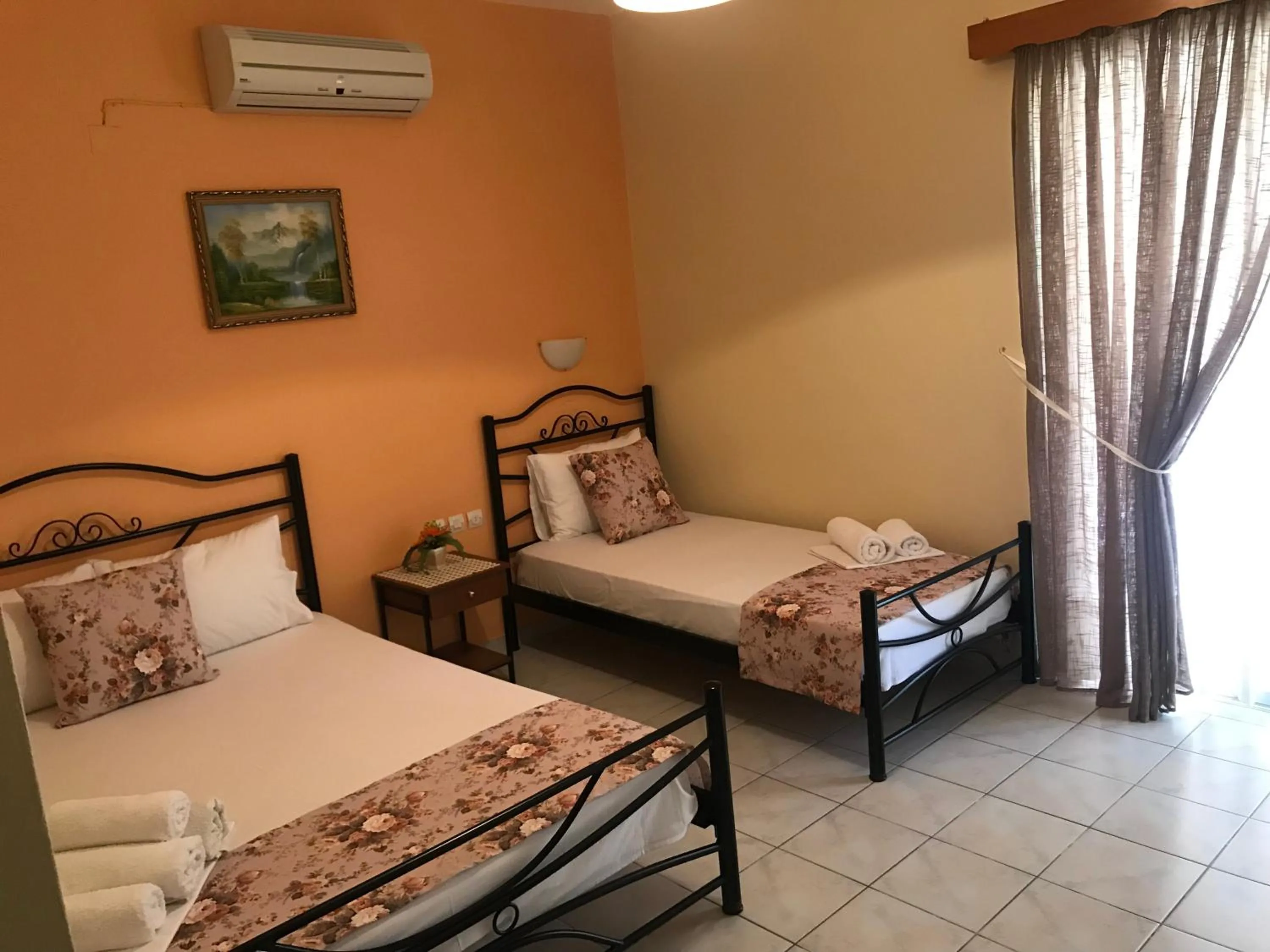 Bed in Corali