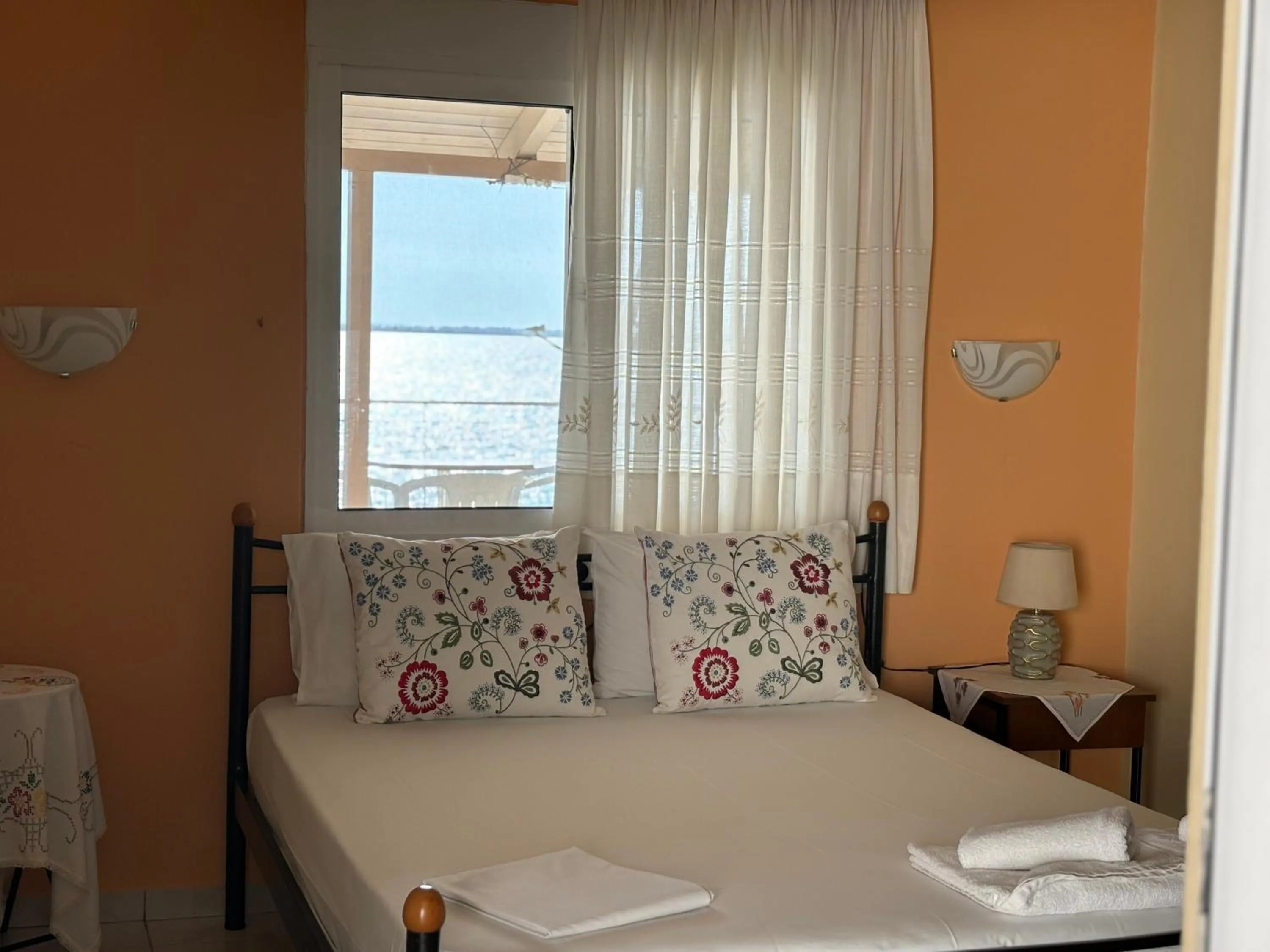 Bed in Corali