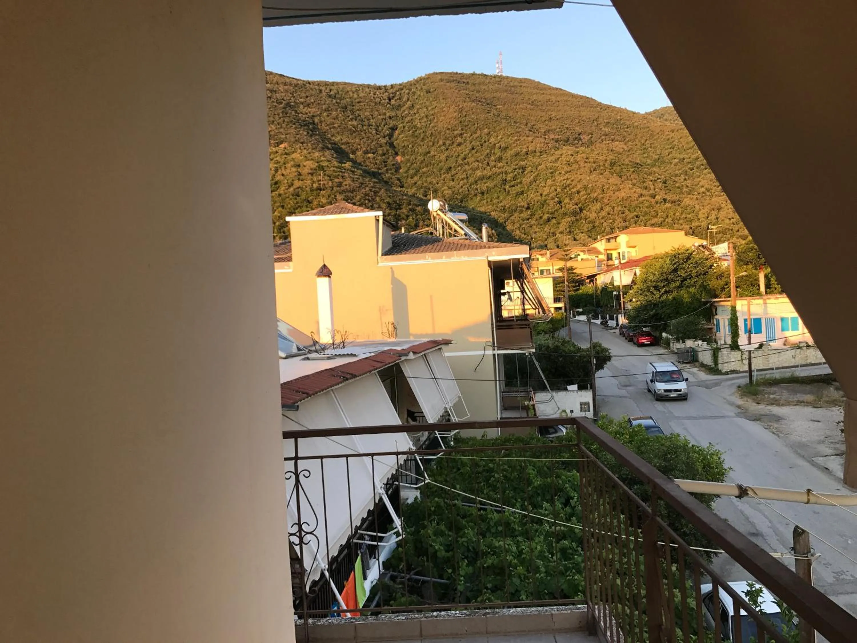 Neighbourhood in Corali