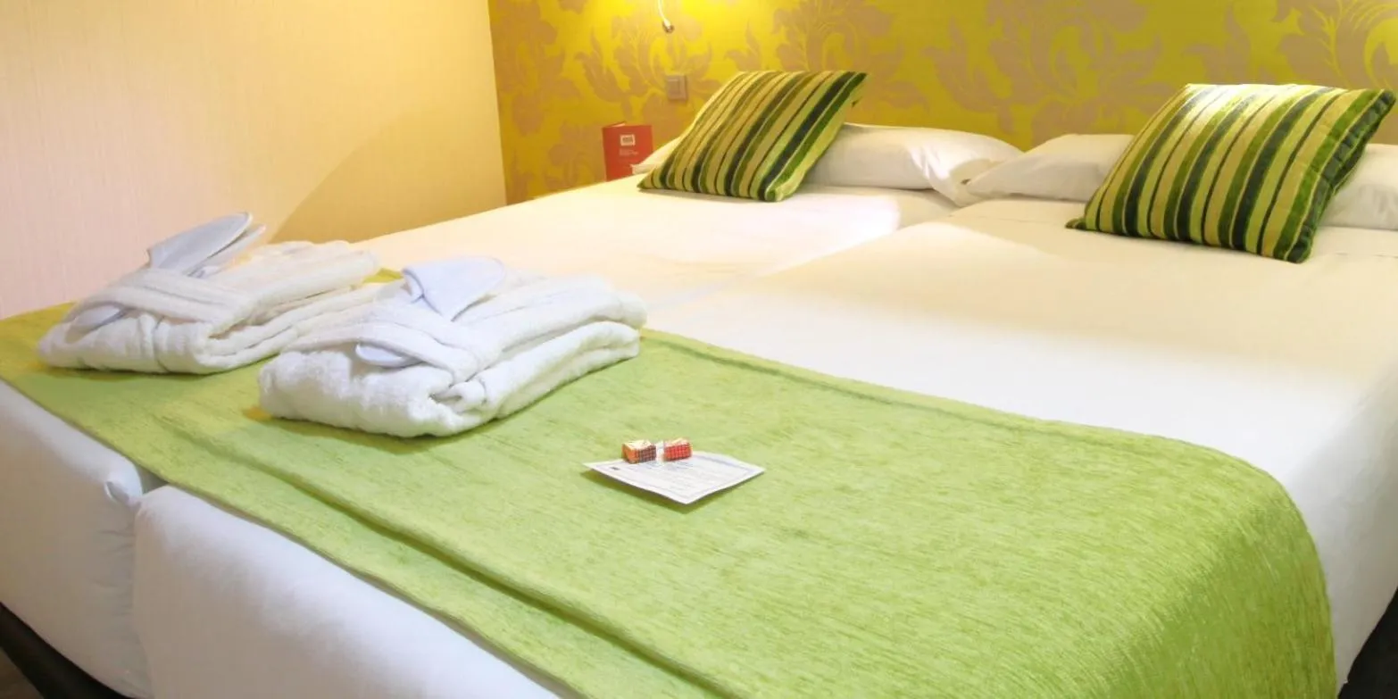 Photo of the whole room, Bed in ELE Enara Boutique Hotel