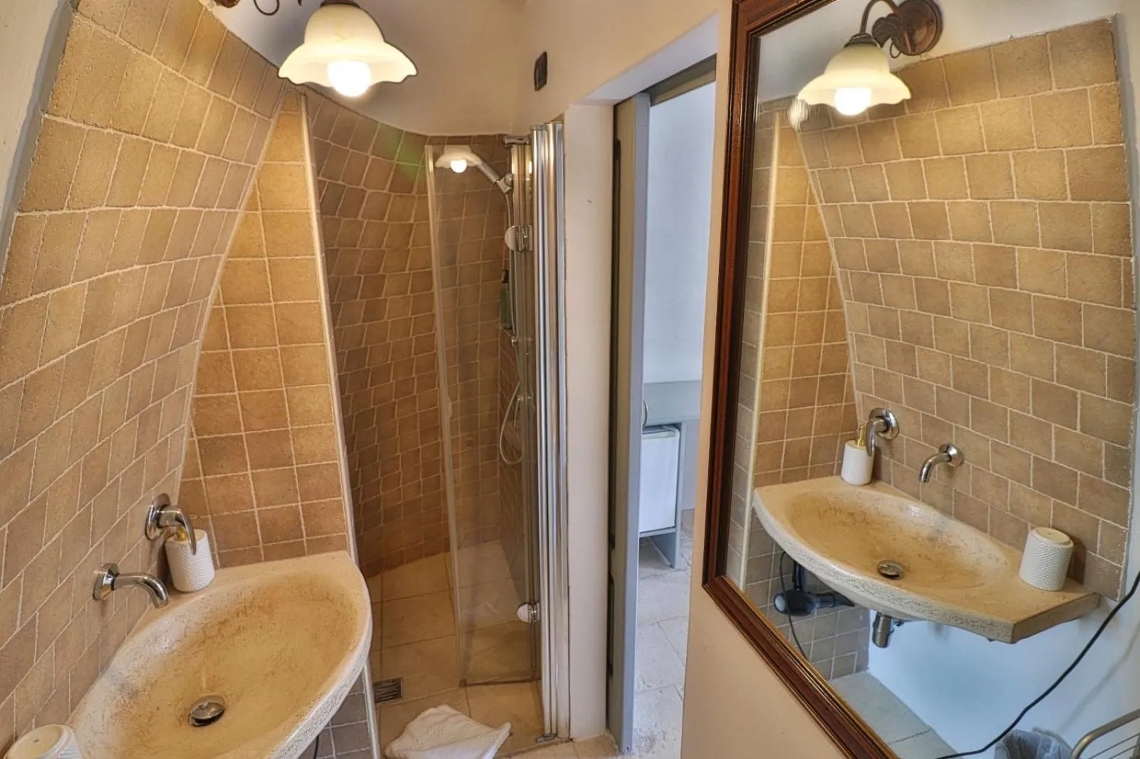 Double Room with Spa Bath in Masseria Trullo Sovrano Exclusive B&B