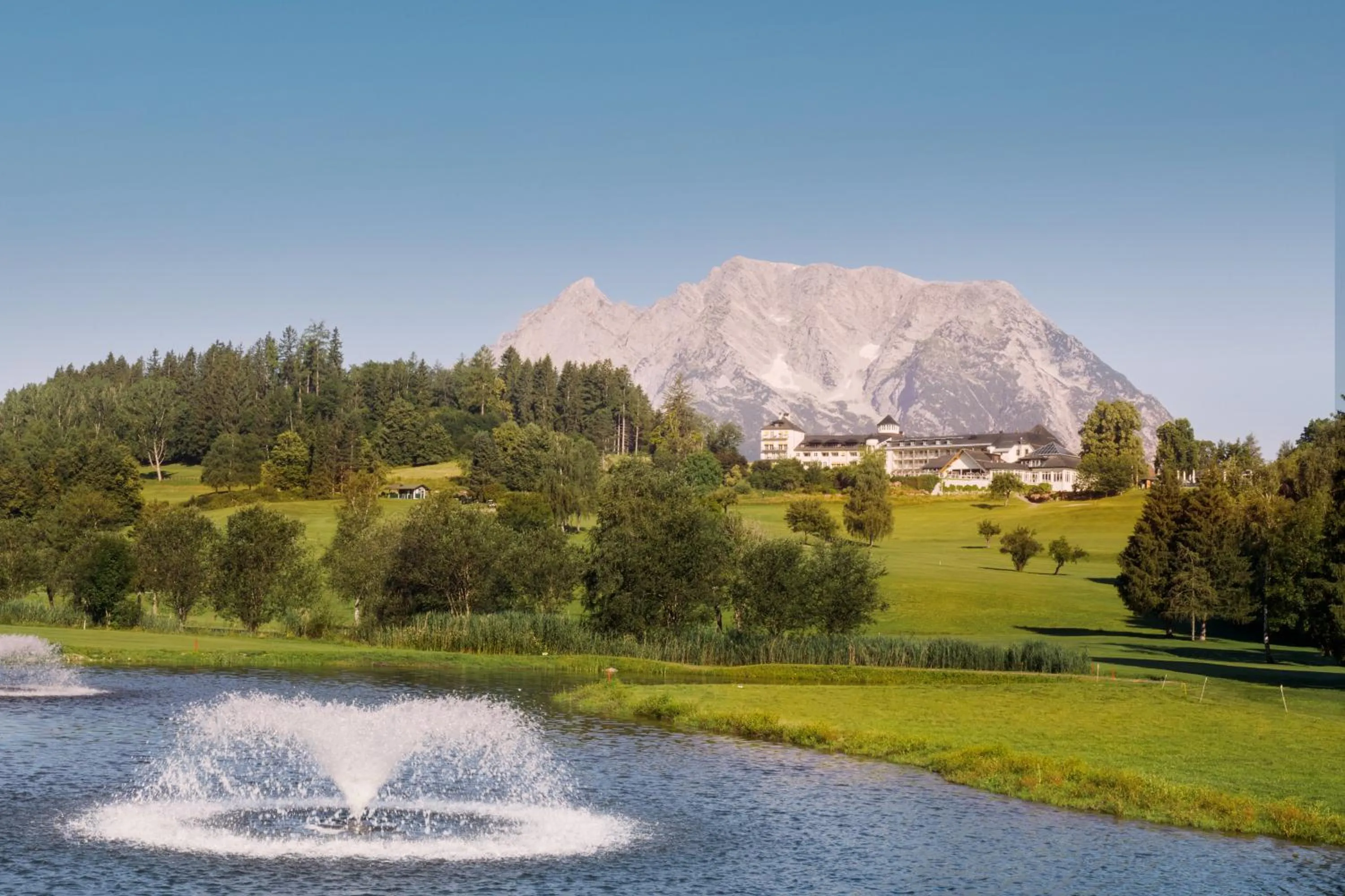 Golfcourse in IMLAUER Hotel Schloss Pichlarn