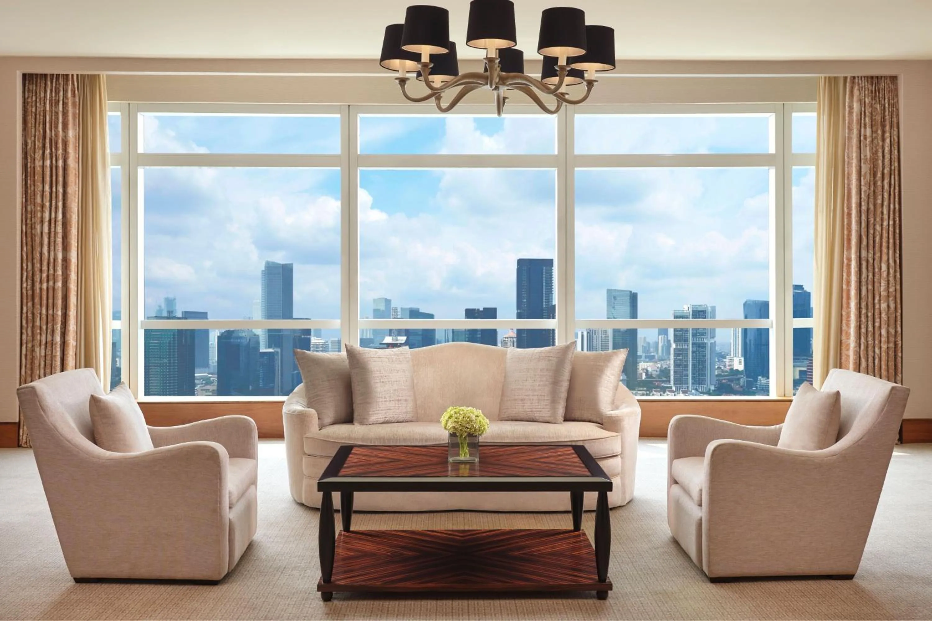 Bedroom in The Ritz-Carlton Jakarta, Pacific Place