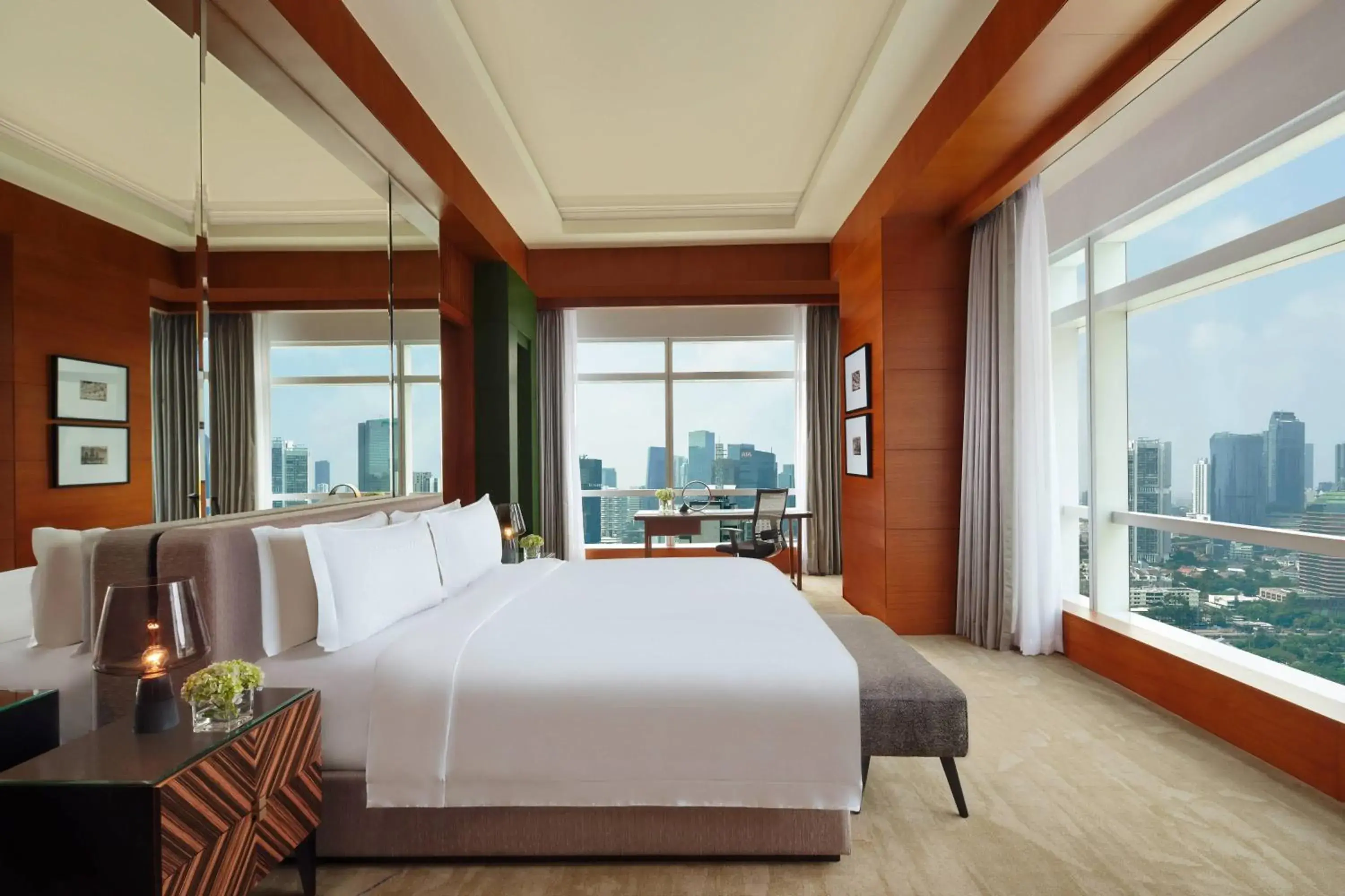 Bedroom in The Ritz-Carlton Jakarta, Pacific Place