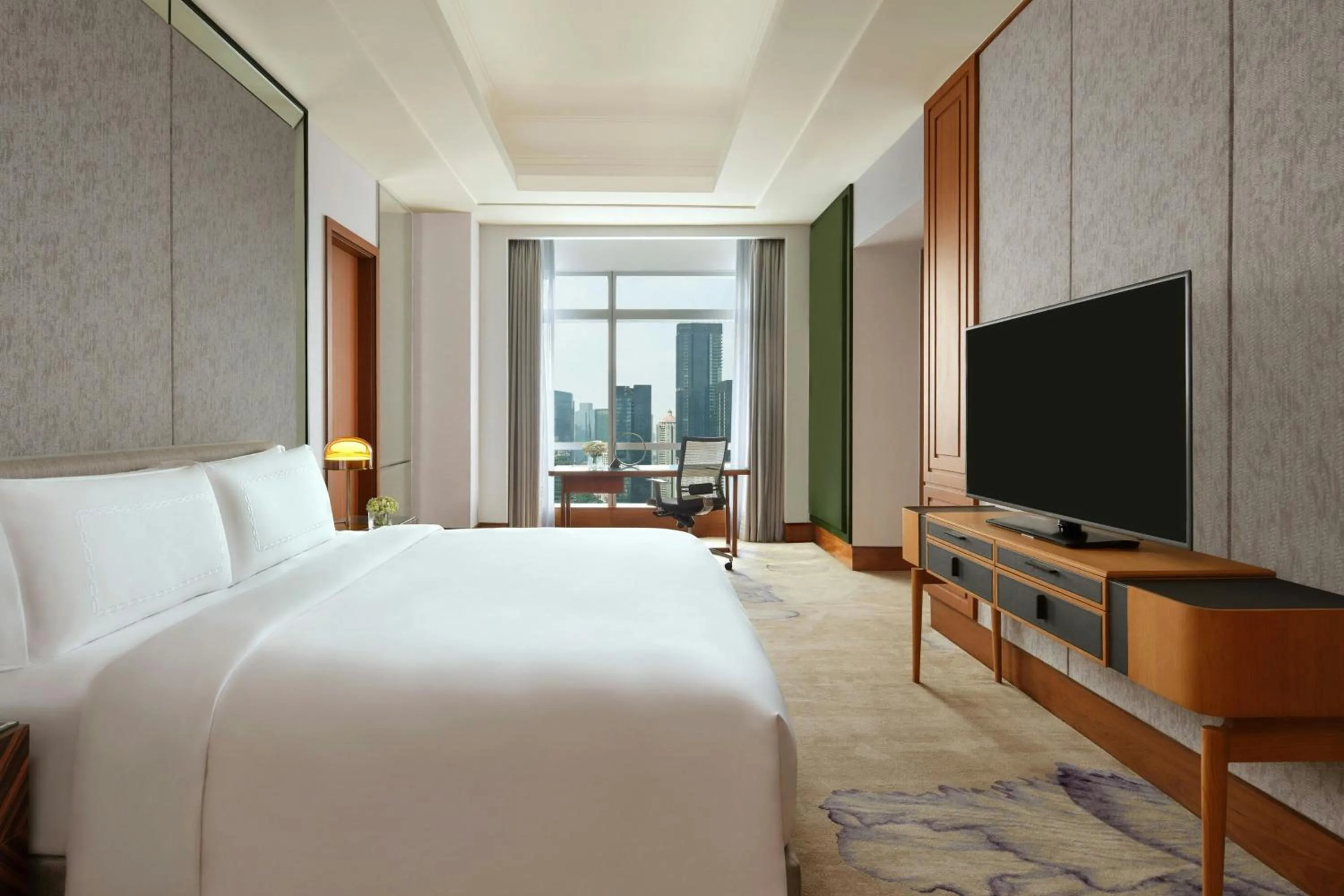 Bedroom, Bed in The Ritz-Carlton Jakarta, Pacific Place