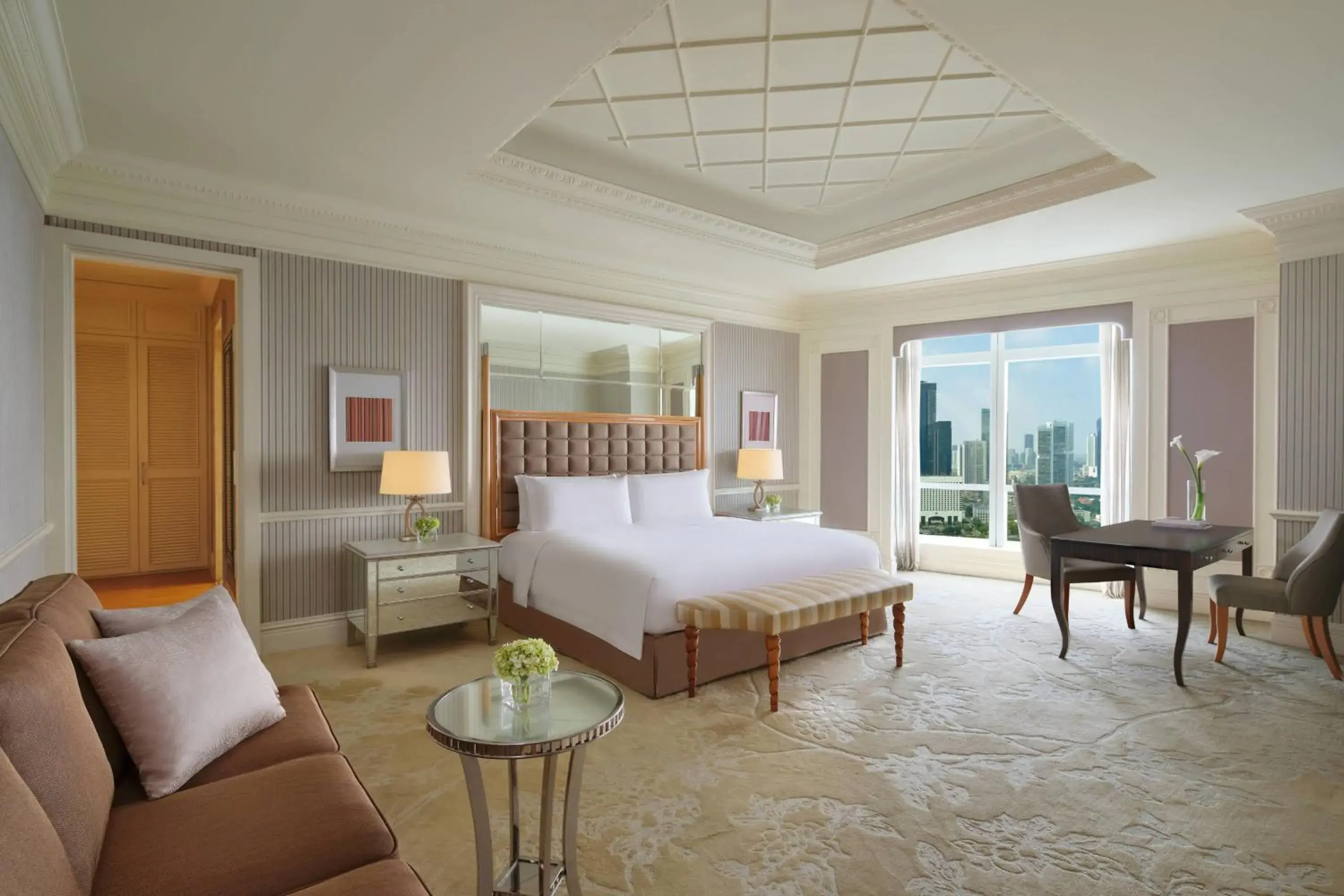 Bedroom in The Ritz-Carlton Jakarta, Pacific Place