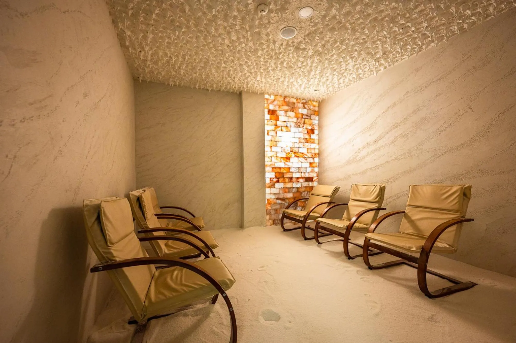 Seating area in SPA Hotel Infinity Park Velingrad