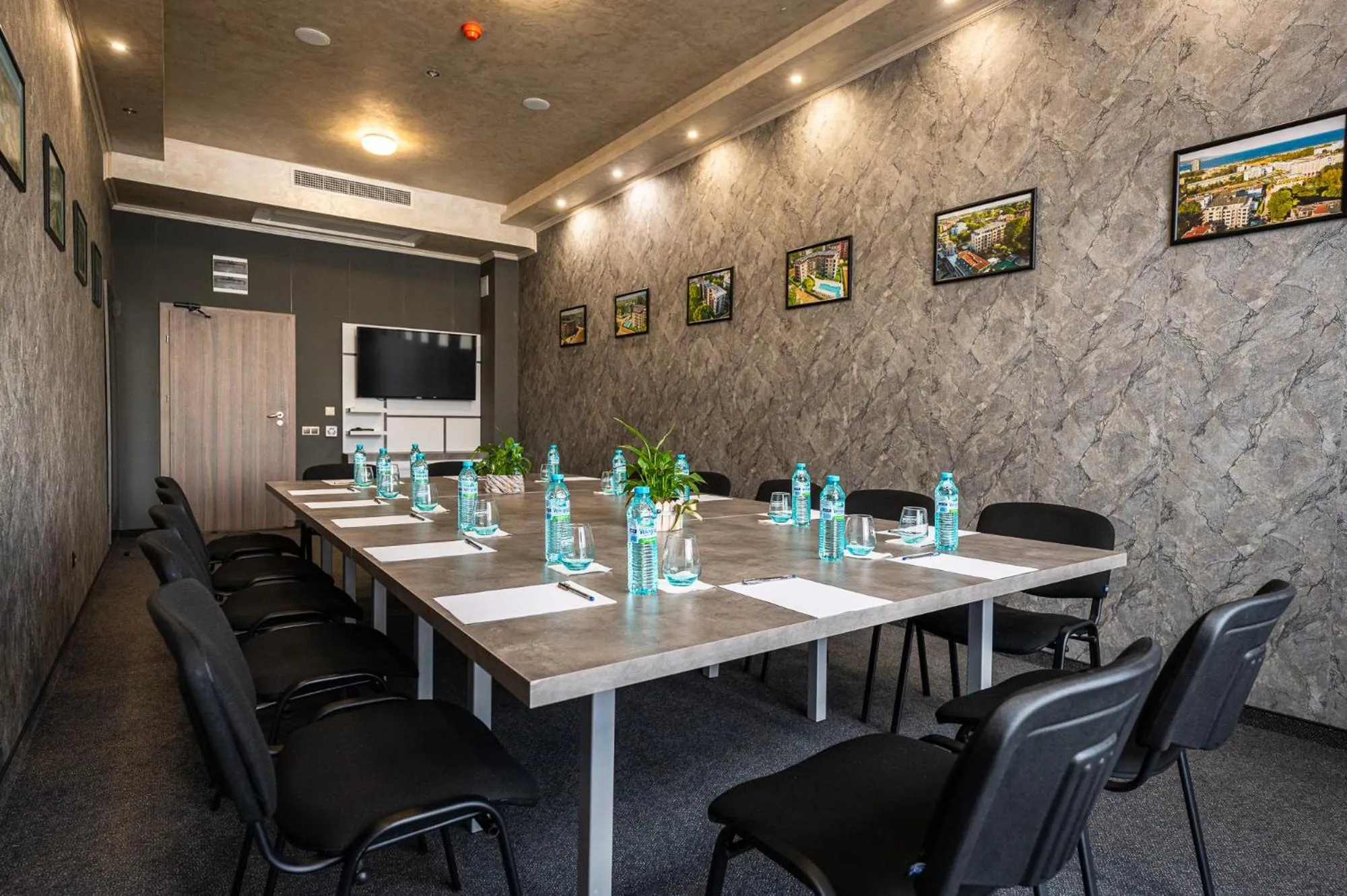 TV and multimedia in SPA Hotel Infinity Park Velingrad