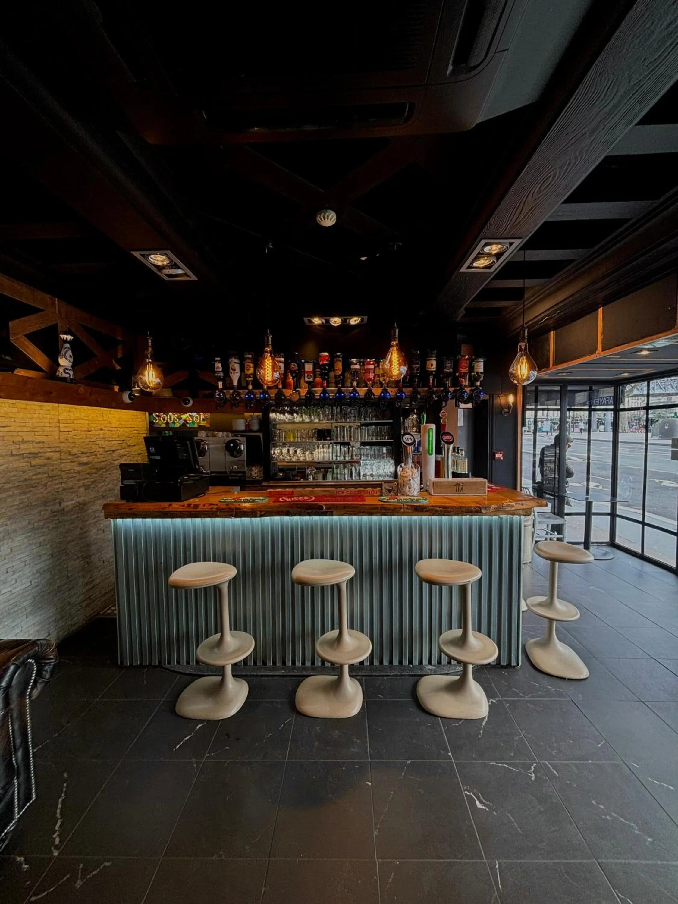 Lounge or bar in Peace & Love Hostel