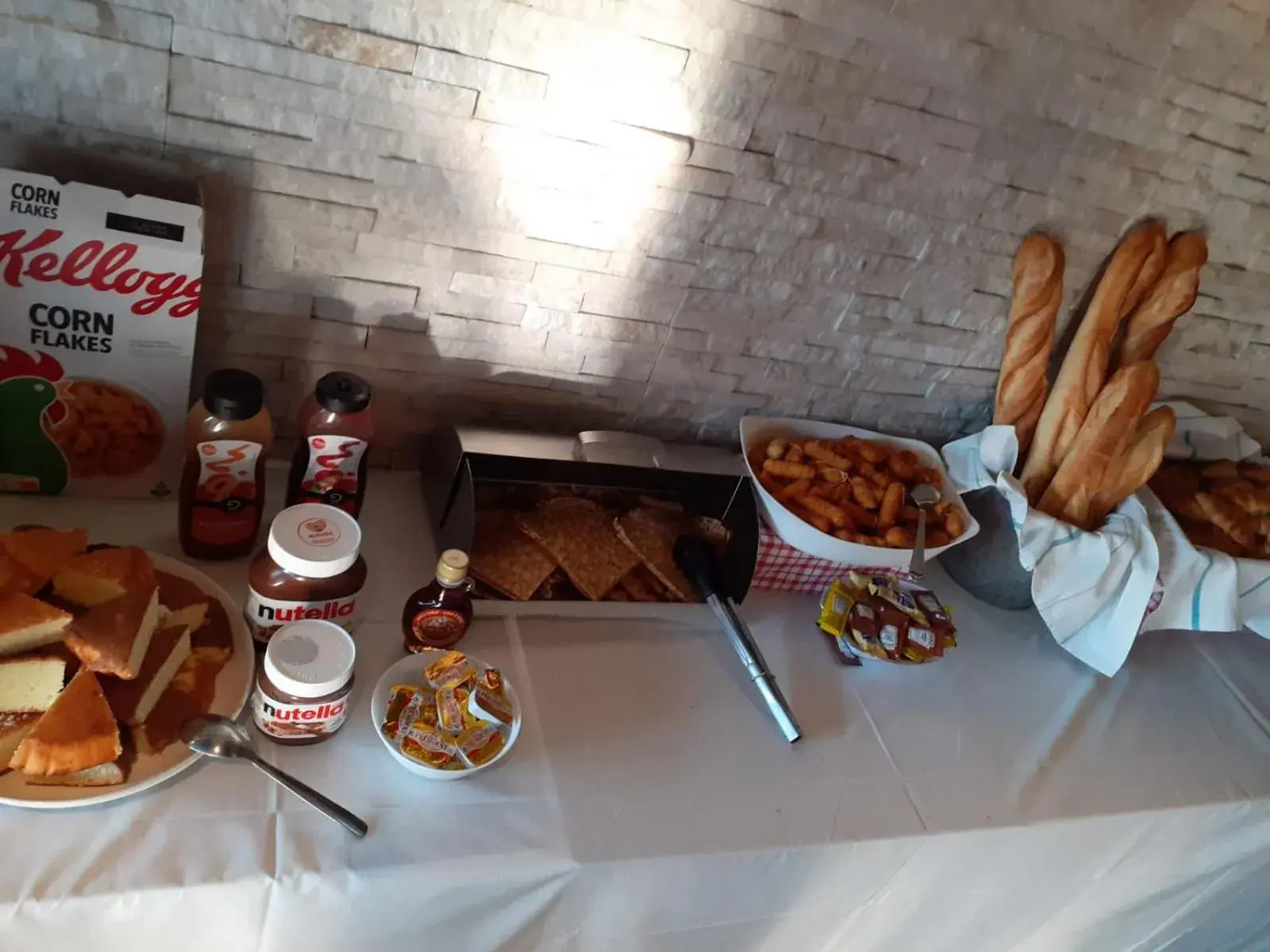 Restaurant/places to eat in Peace & Love Hostel Restaurant/places to eat in Peace & Love Hostel