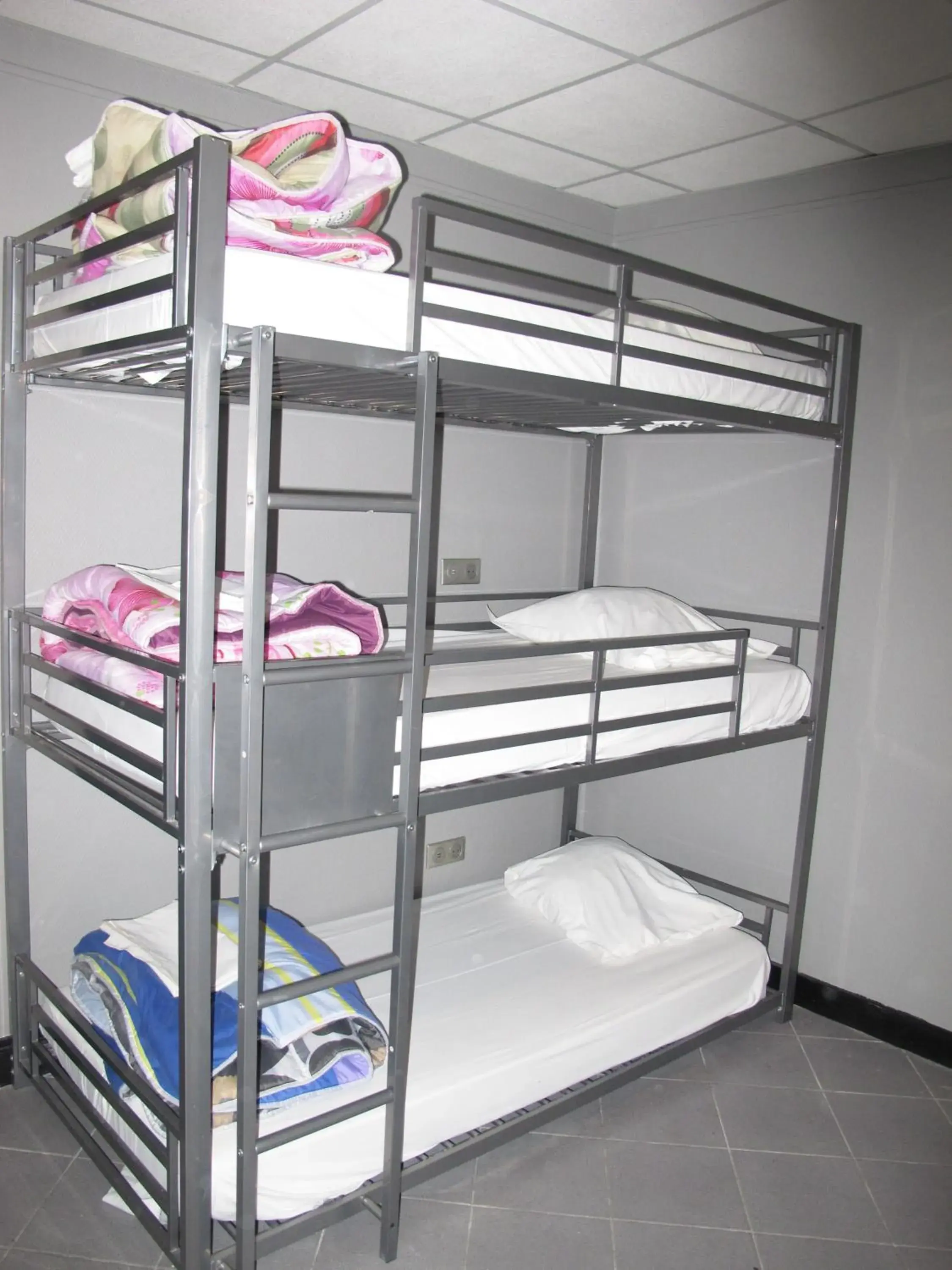 bunk bed, Bed in Peace & Love Hostel bunk bed, Bed in Peace & Love Hostel
