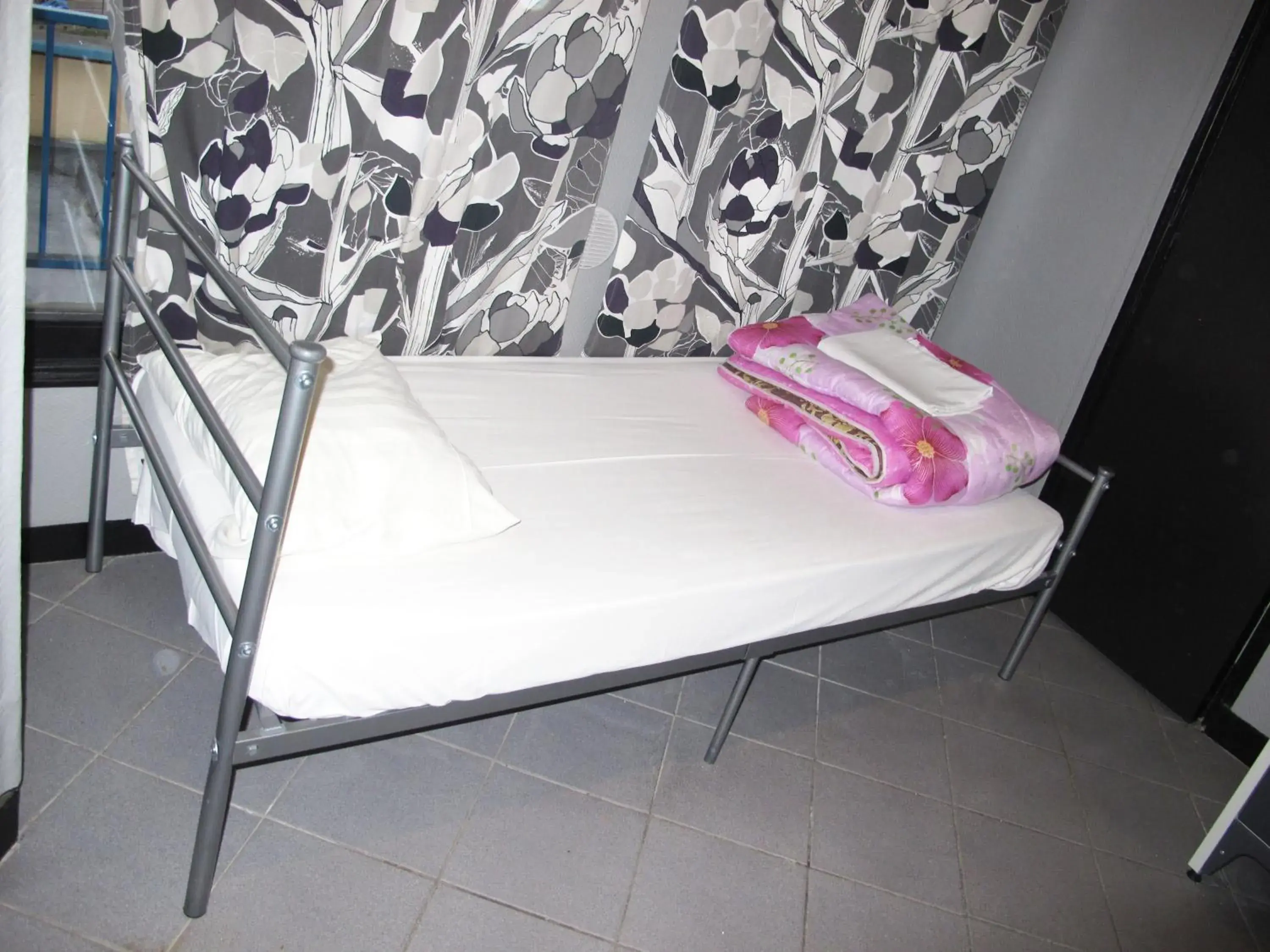 Bed in Peace & Love Hostel Bed in Peace & Love Hostel