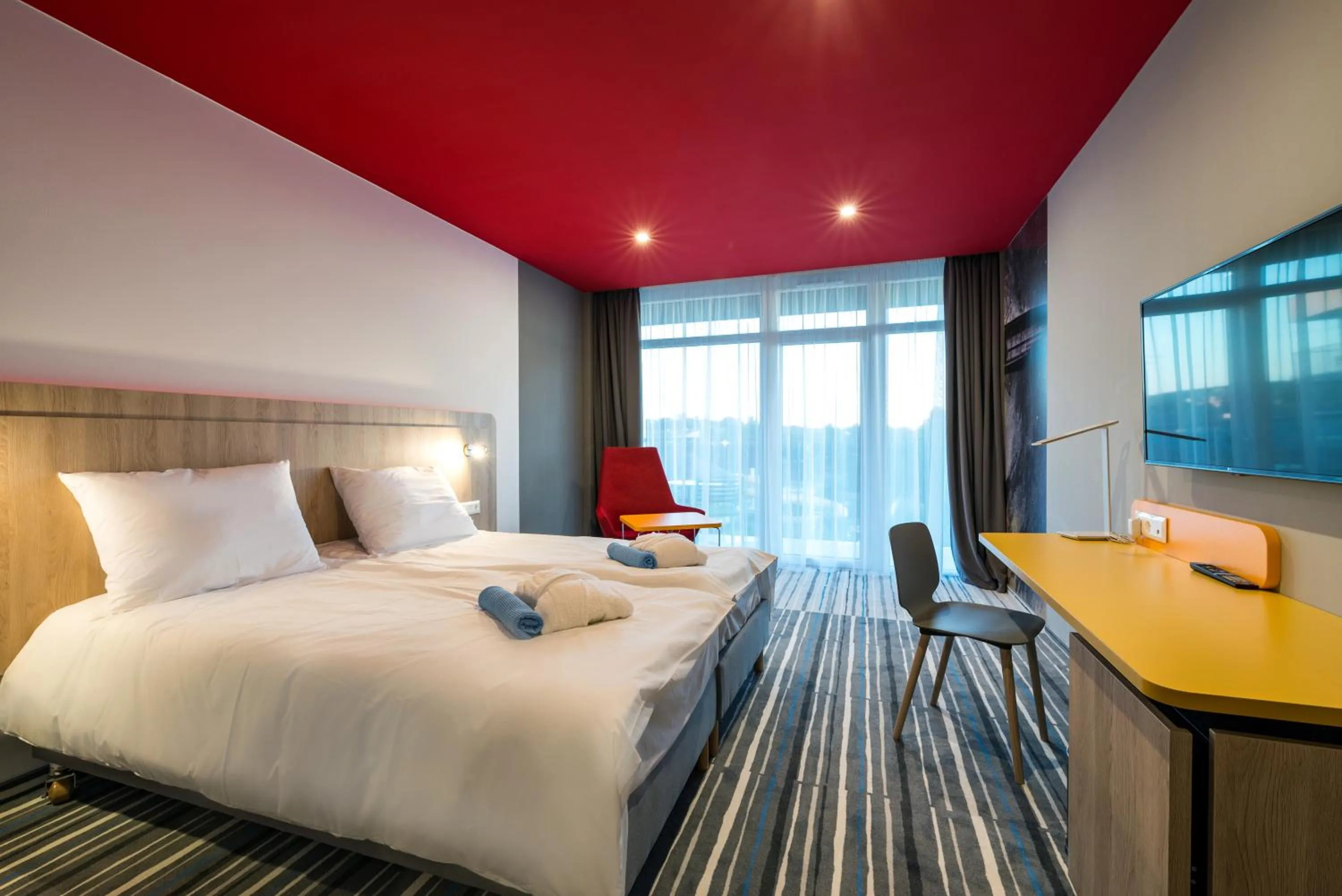 Bedroom, Bed in Park Inn by Radisson Zalakaros Hotel & Spa - All inclusive