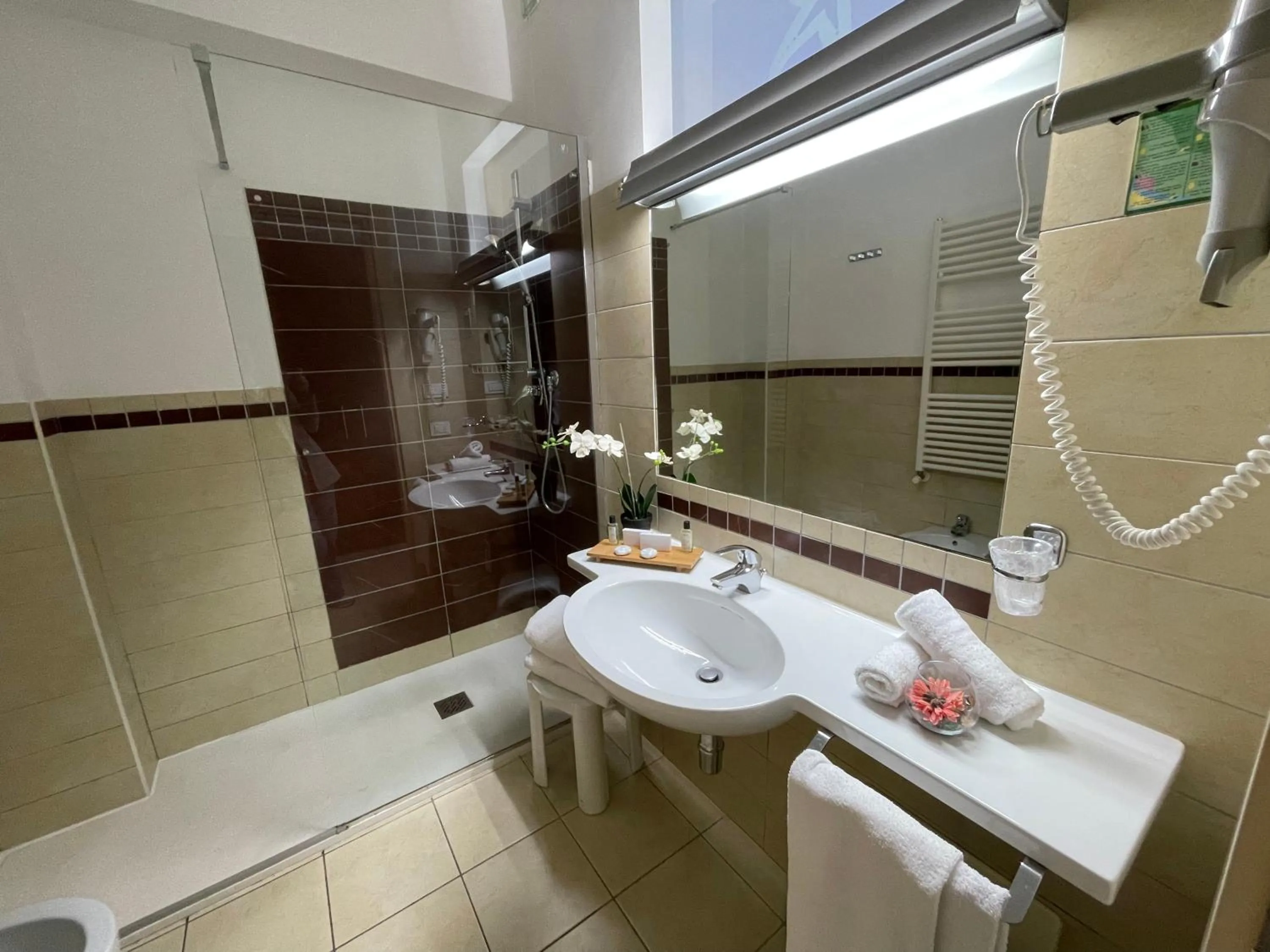 Shower in SeaPark SPA Resort