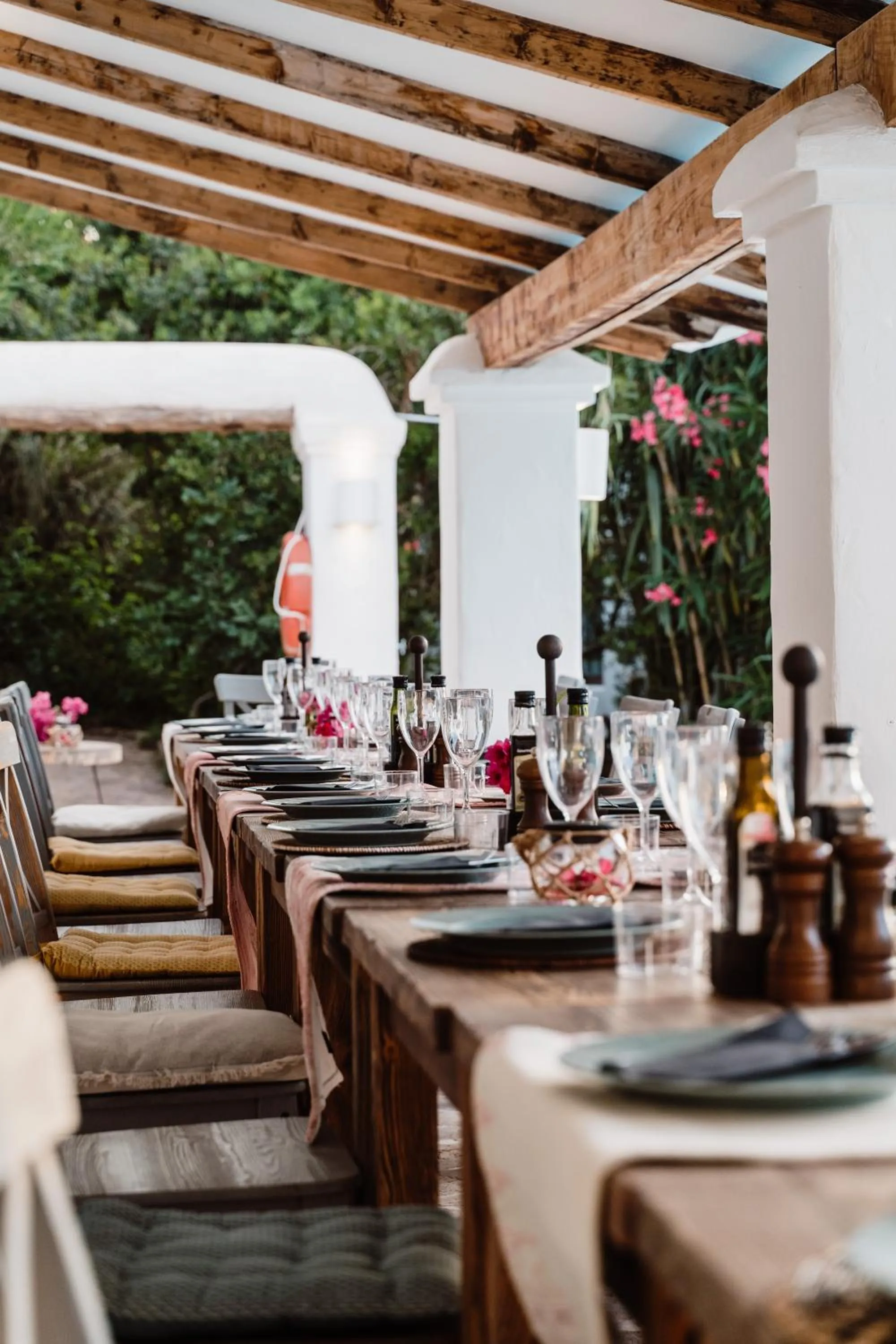 Restaurant/places to eat in Can Vistabella Boutique Resort