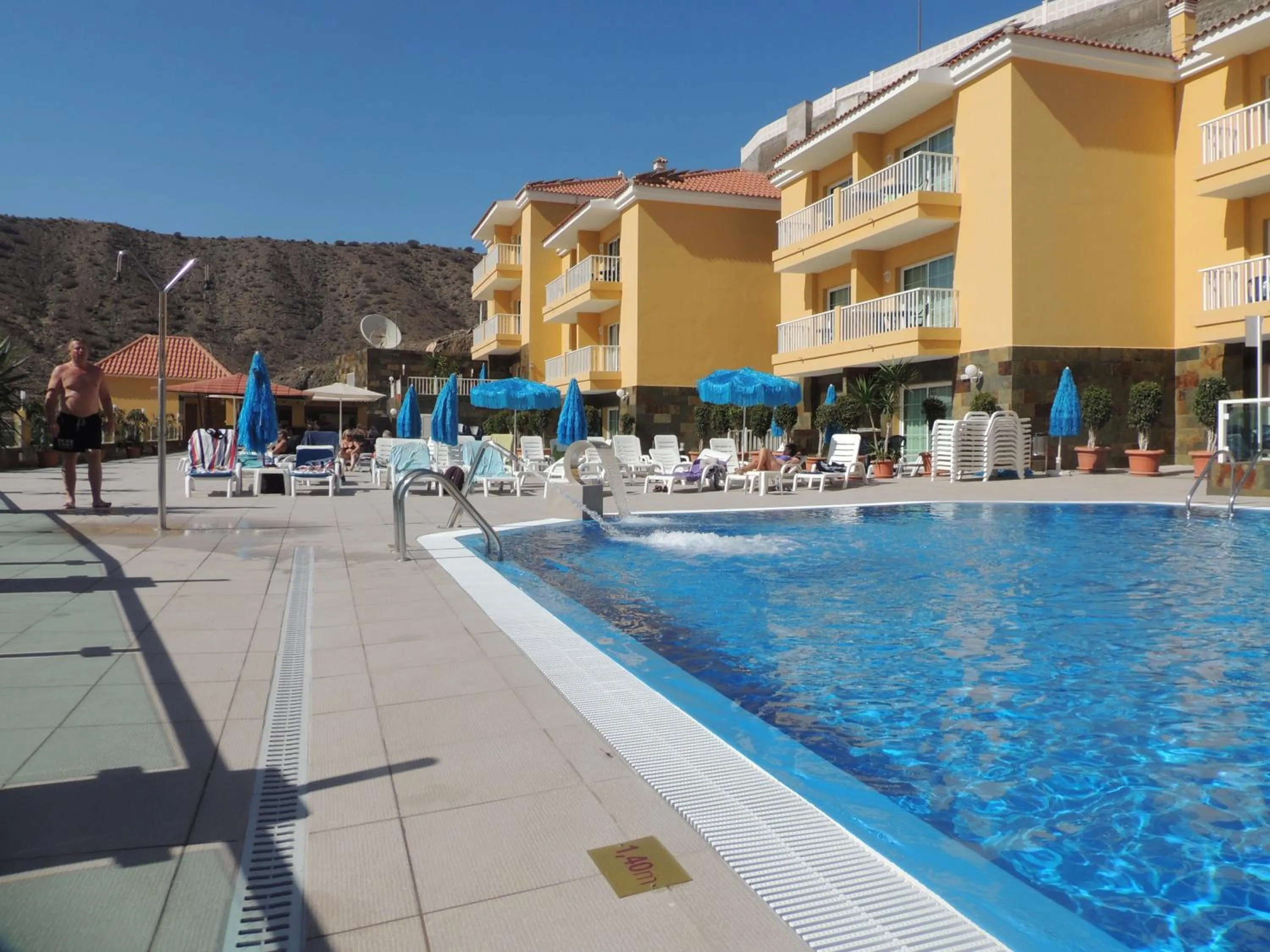 Swimming pool in Villa del Mar