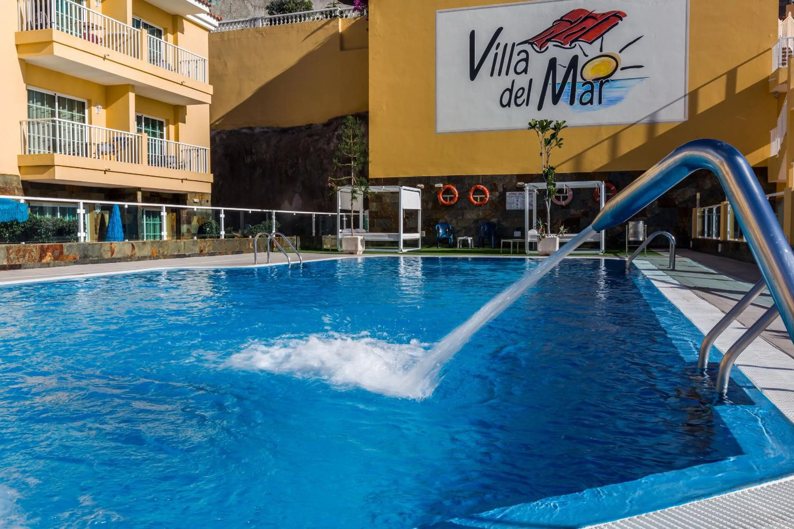 Swimming pool in Villa del Mar