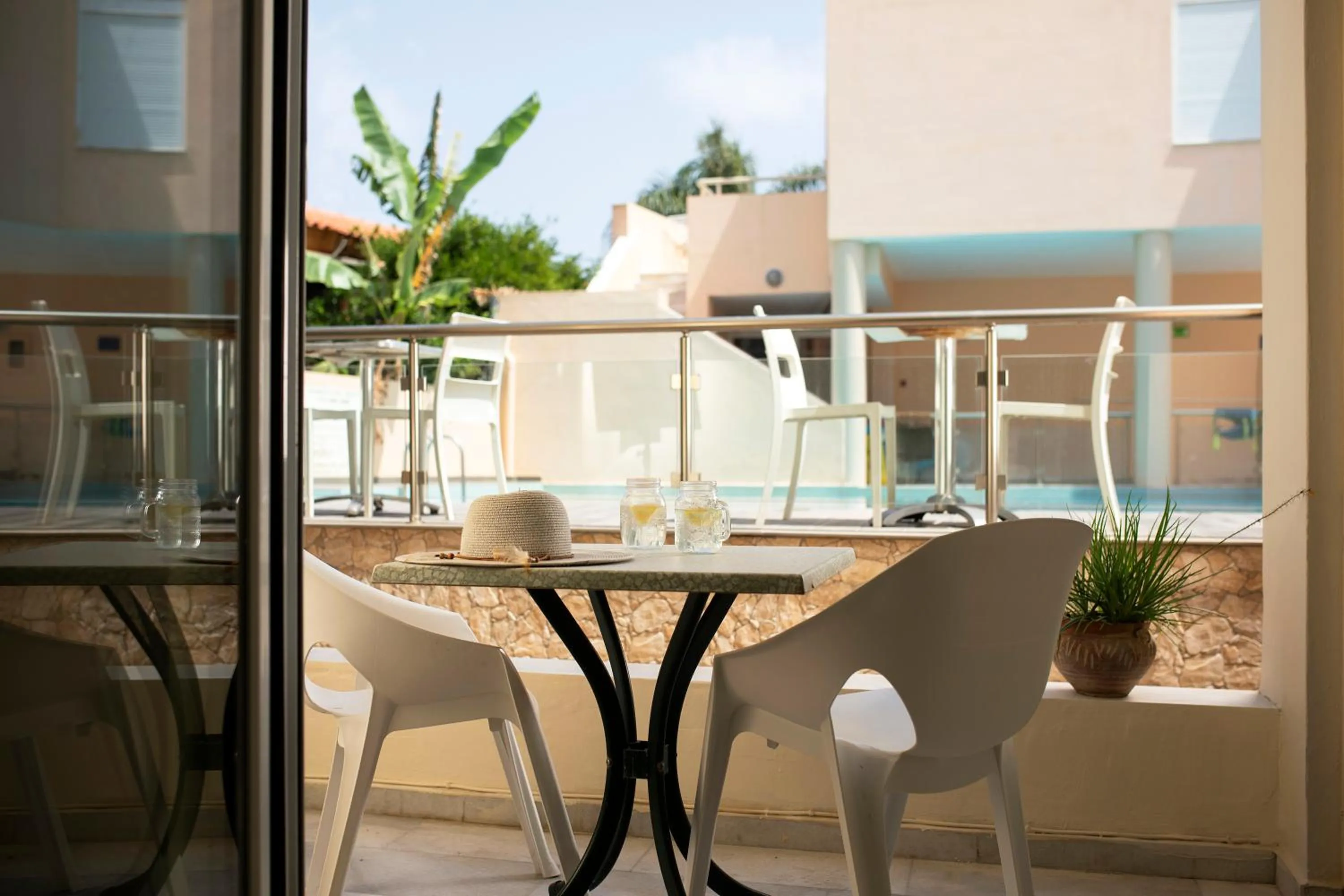 Day in Elma's Dream Apartments & Villas