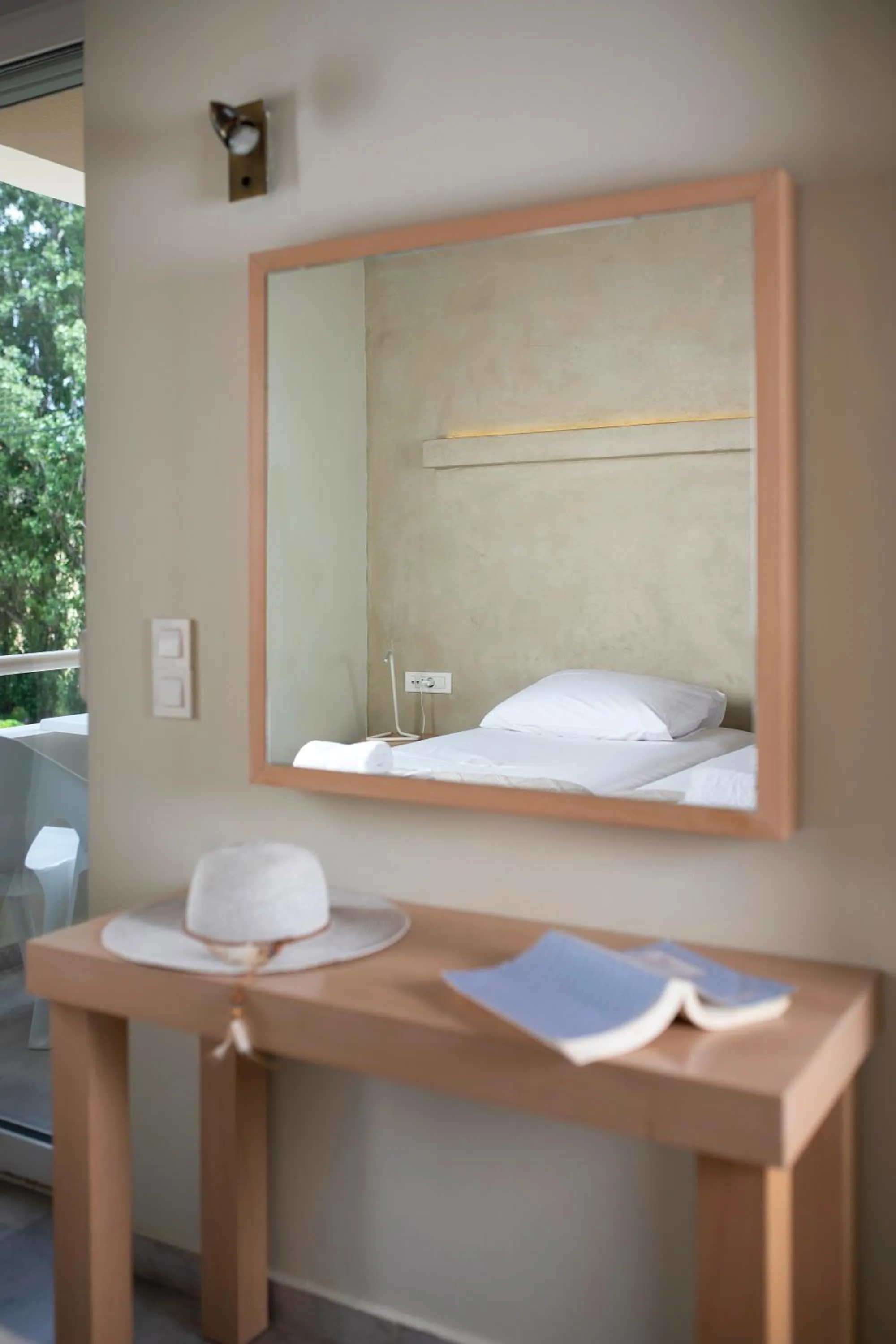 Bed in Elma's Dream Apartments & Villas