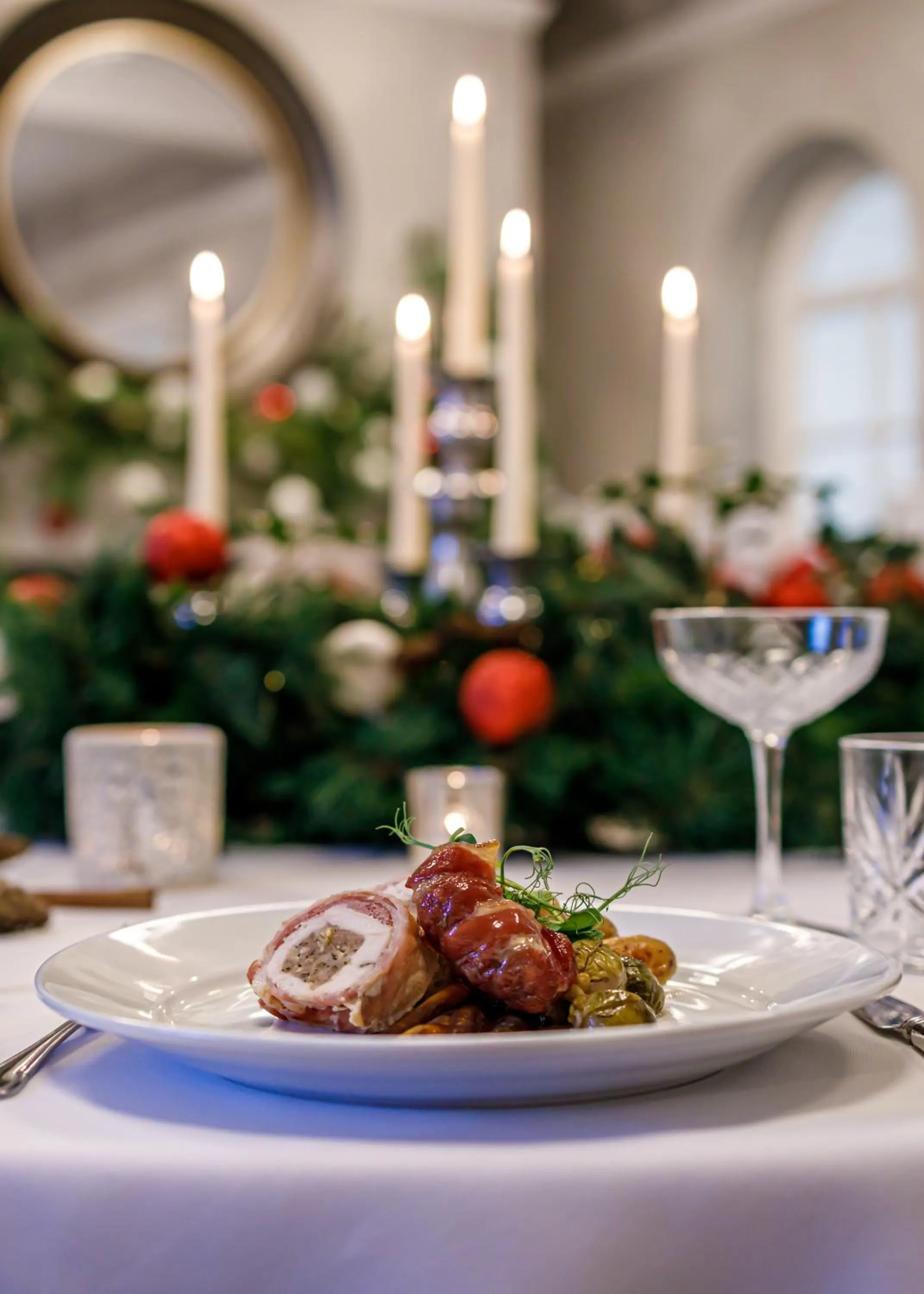 Restaurant/places to eat in Barnett Hill Hotel