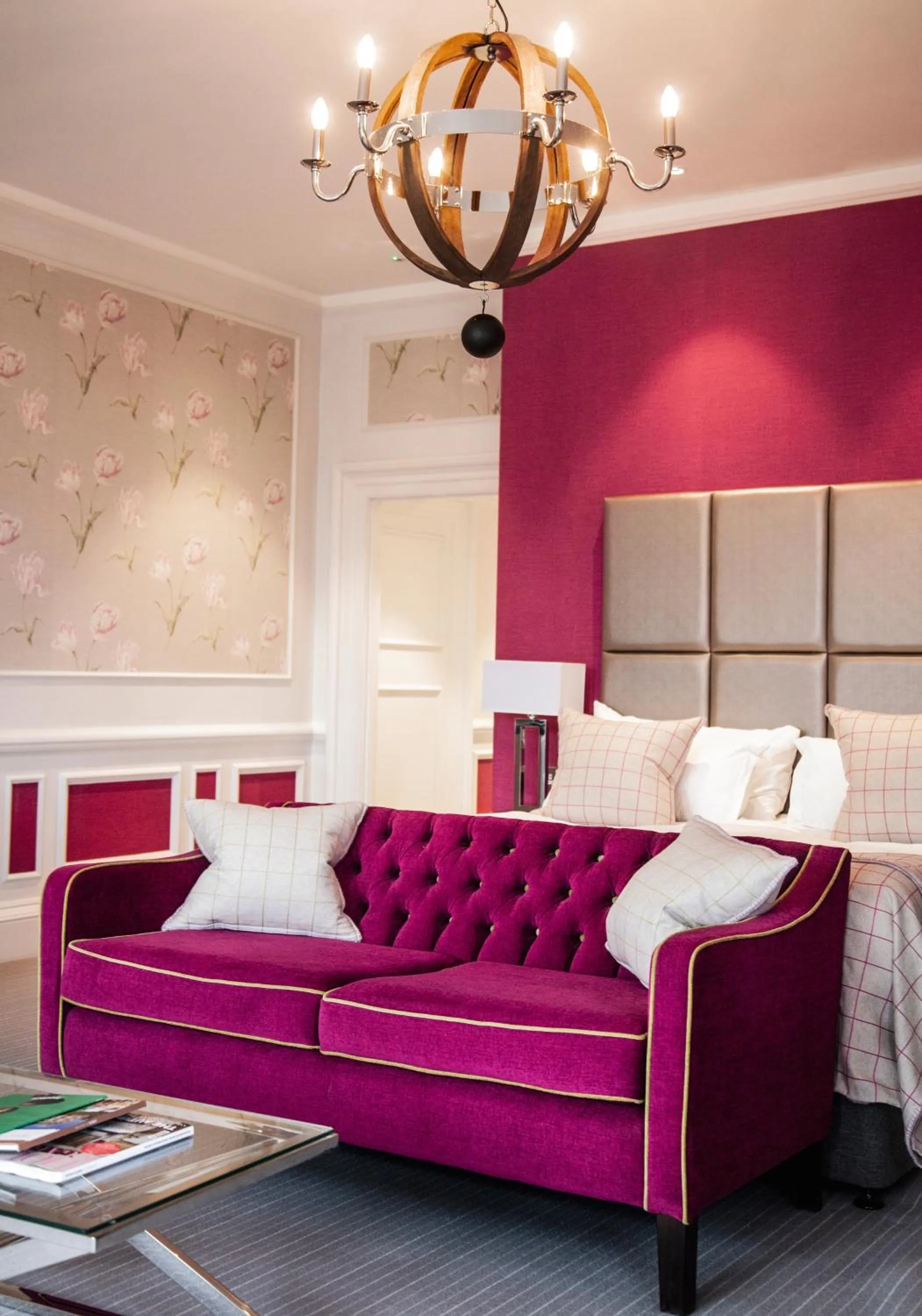 Seating area, Bed in Barnett Hill Hotel