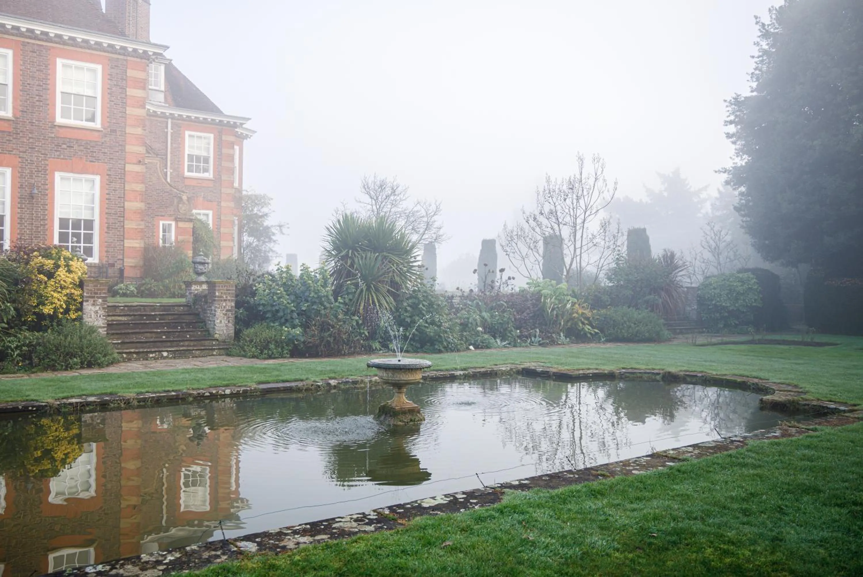 Winter in Barnett Hill Hotel