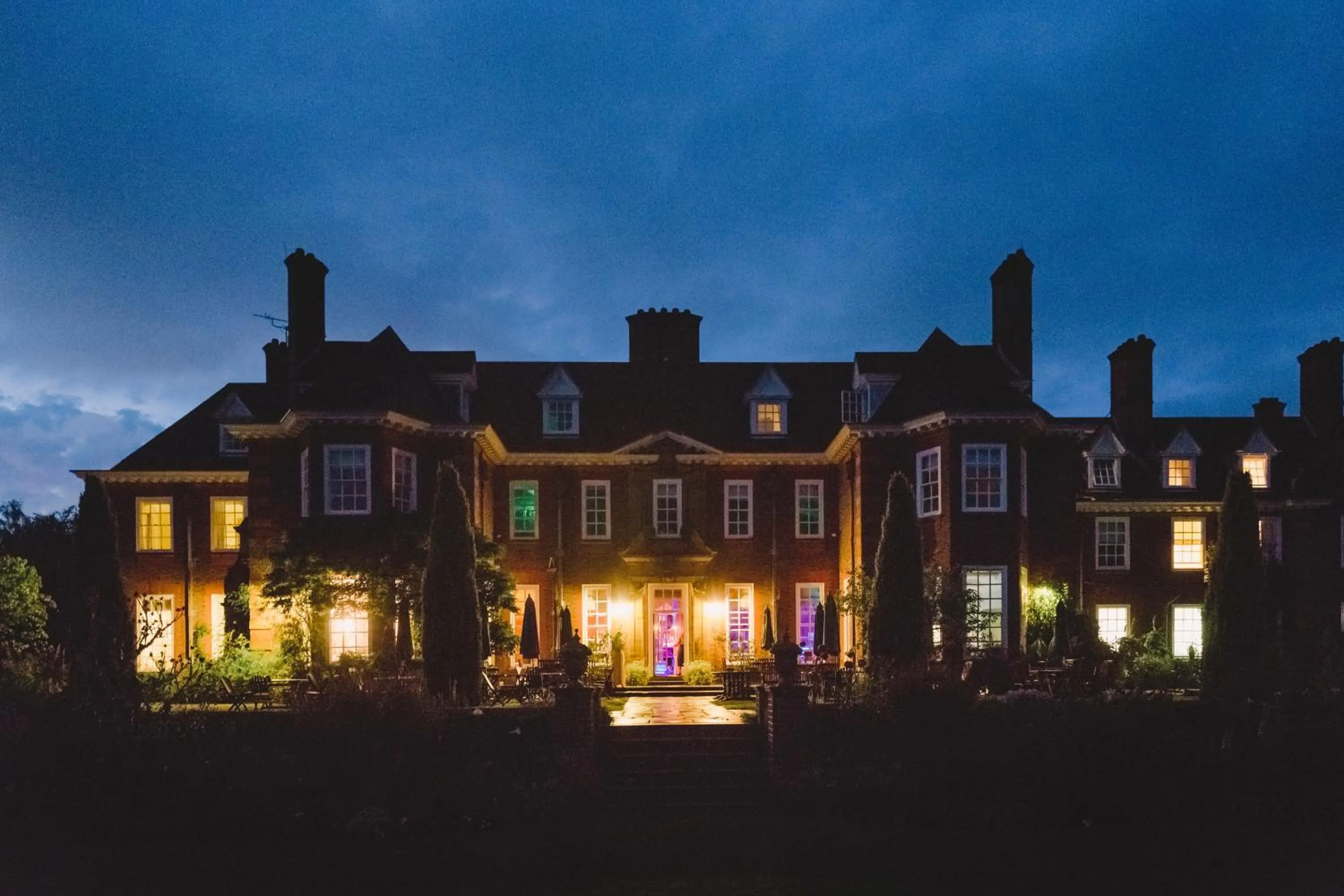 Property building in Barnett Hill Hotel