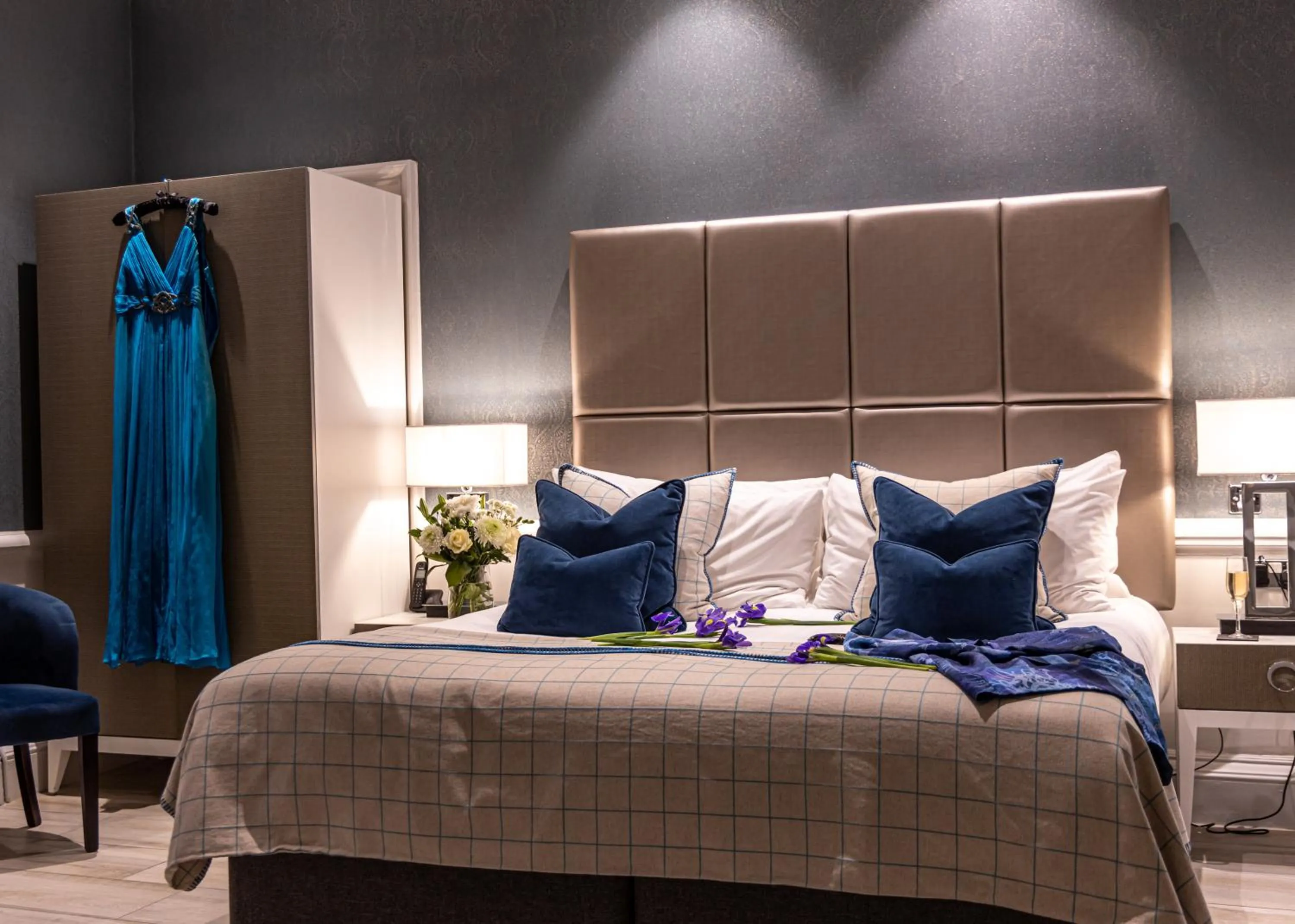 Bed in Barnett Hill Hotel