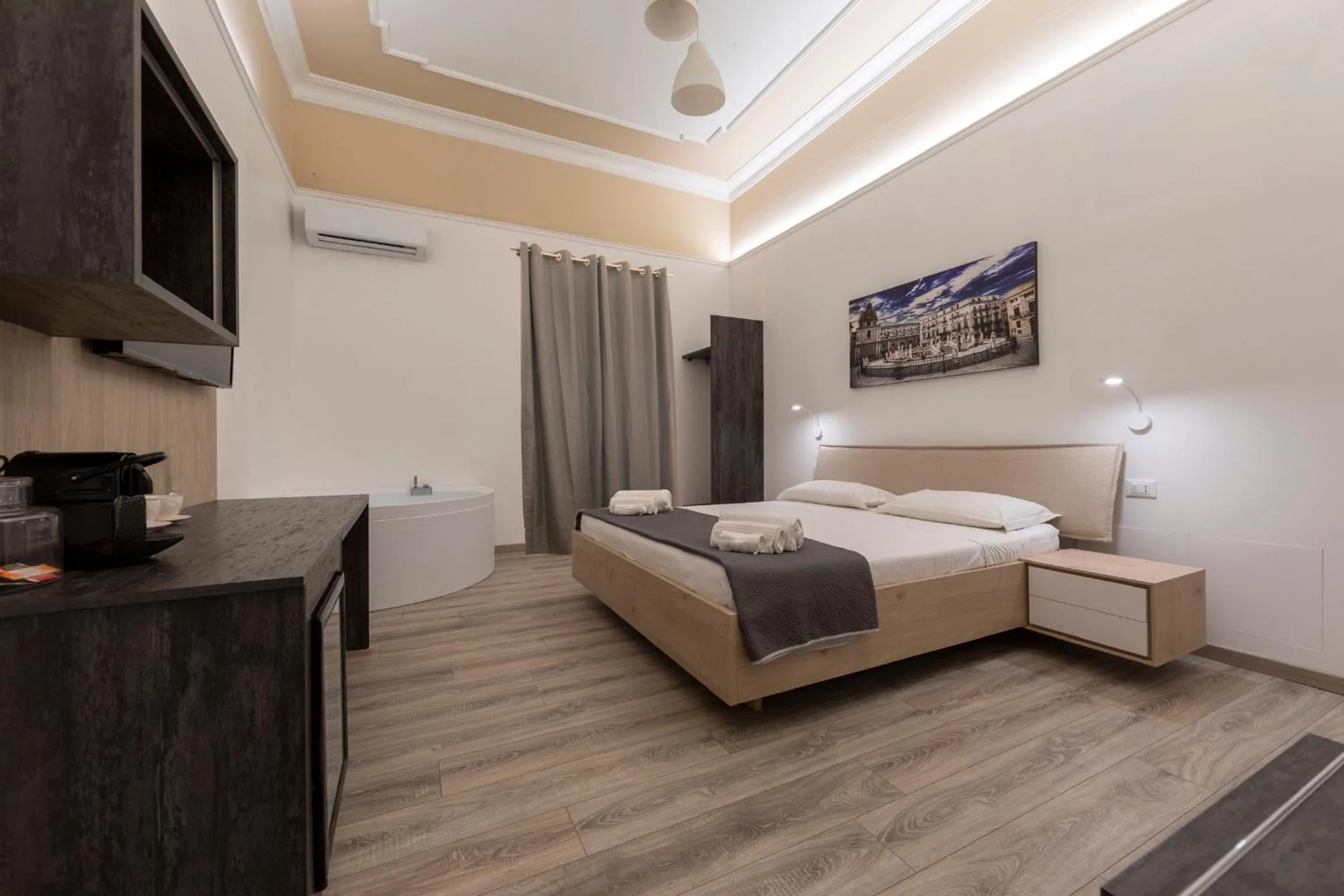 Bed in Sammartino suite