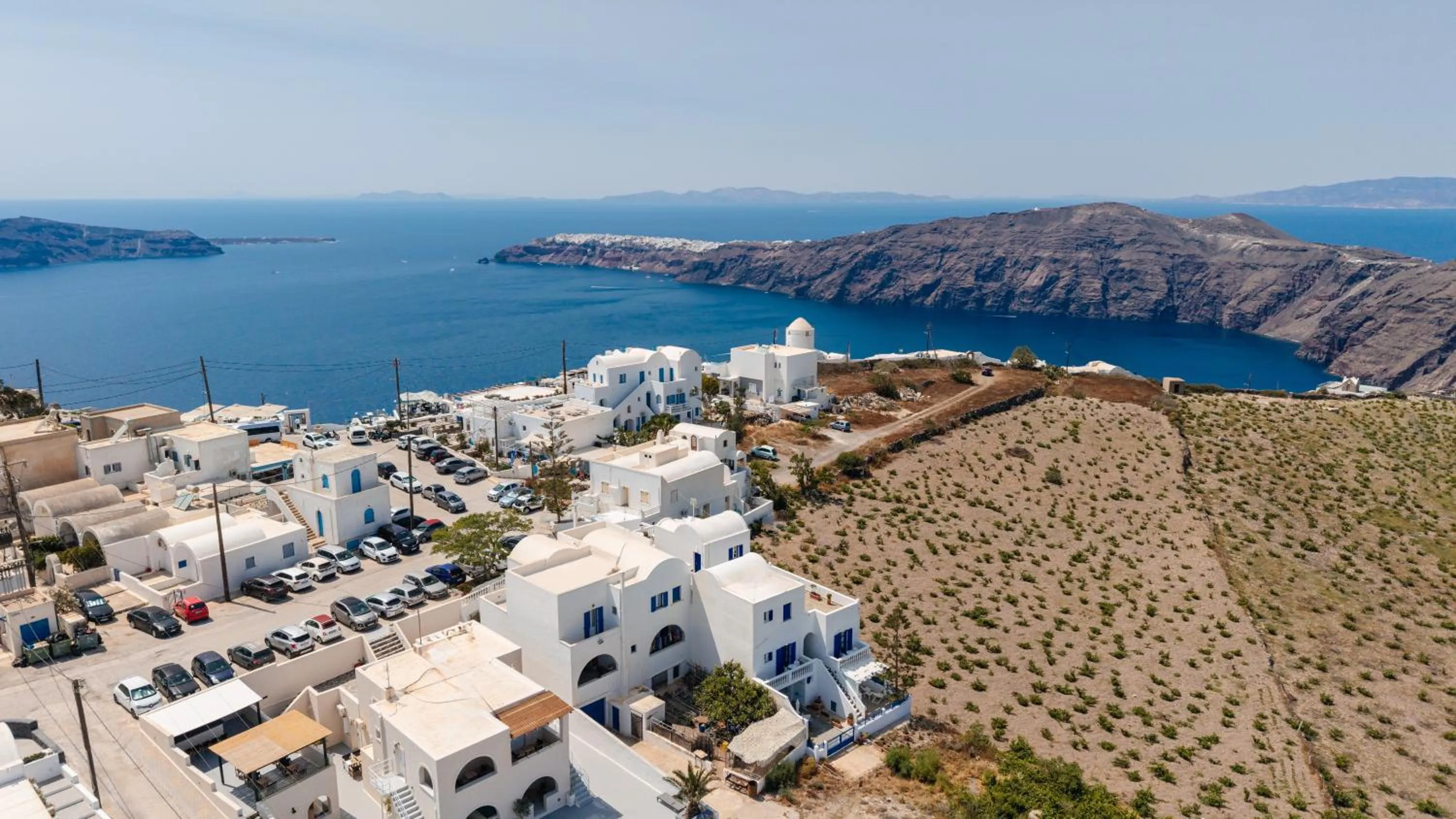 Property building in Villa Happening