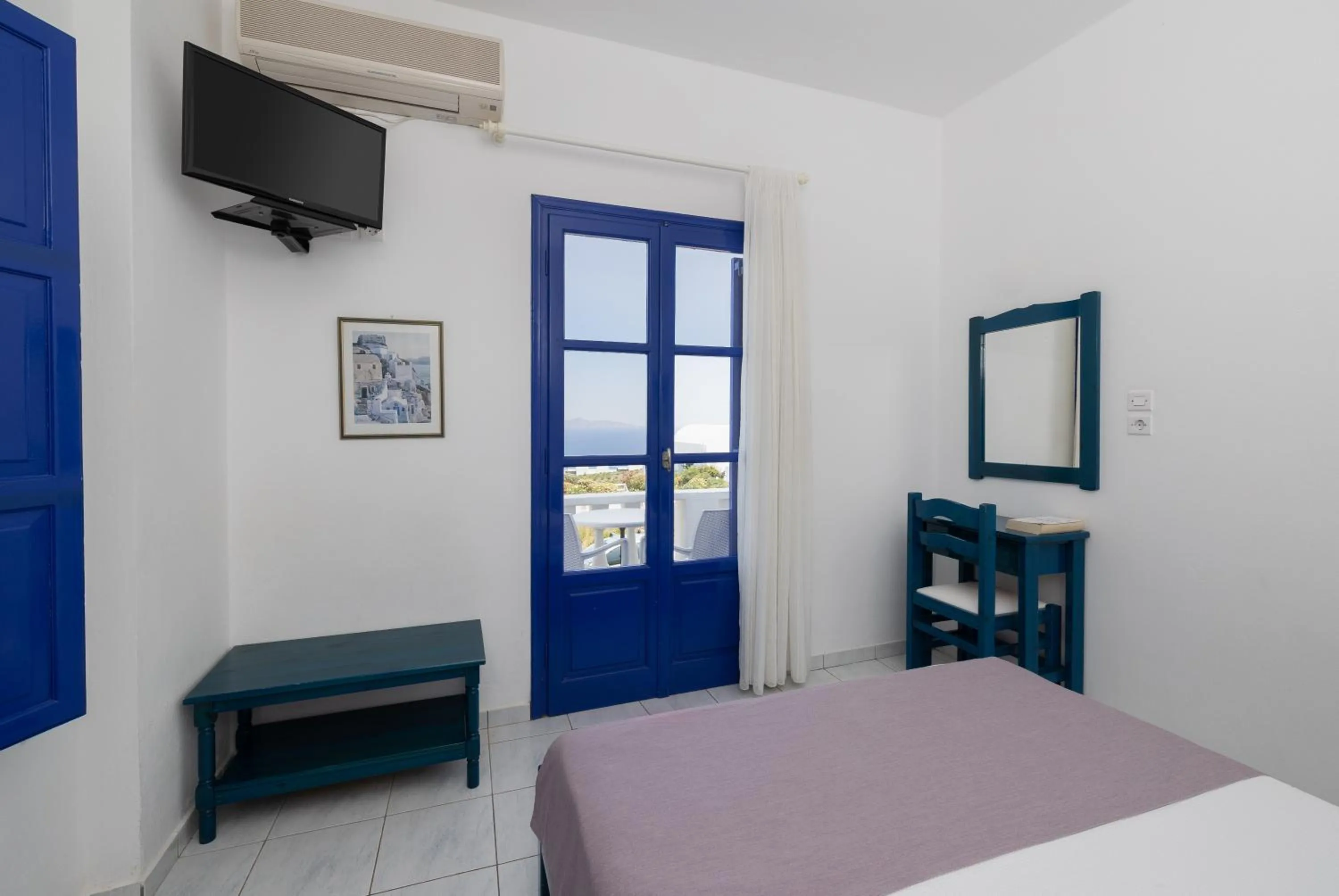 Bedroom, Bed in Villa Happening